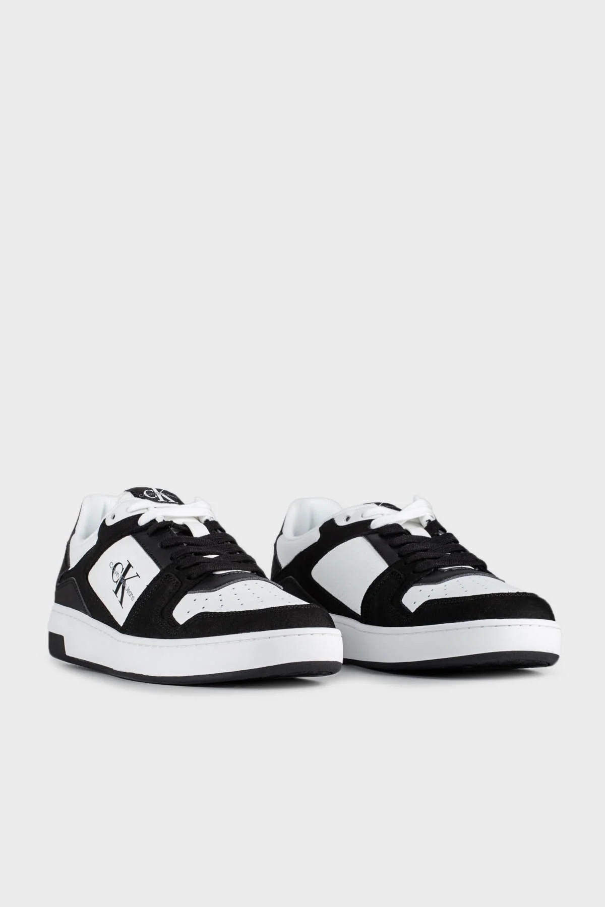 Calvin Klein Logolu Deri Sneaker YM0YM0088401W Erkek Ayakkabı YM0YM00884 01W SİYAH-BEYAZ - 4