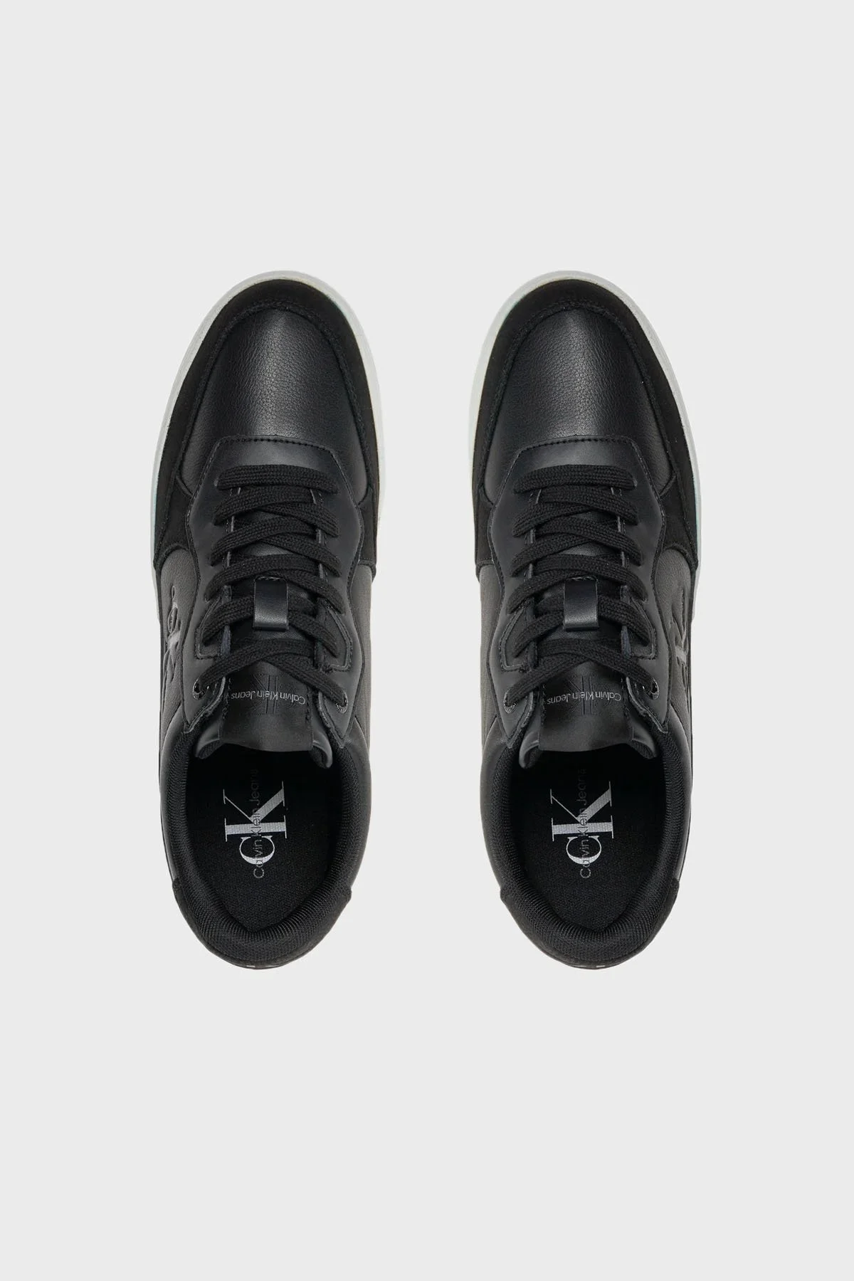 Calvin Klein Logolu Deri Sneaker YM0YM008850GM Erkek Ayakkabı YM0YM00885 0GM SİYAH-BEYAZ - 4