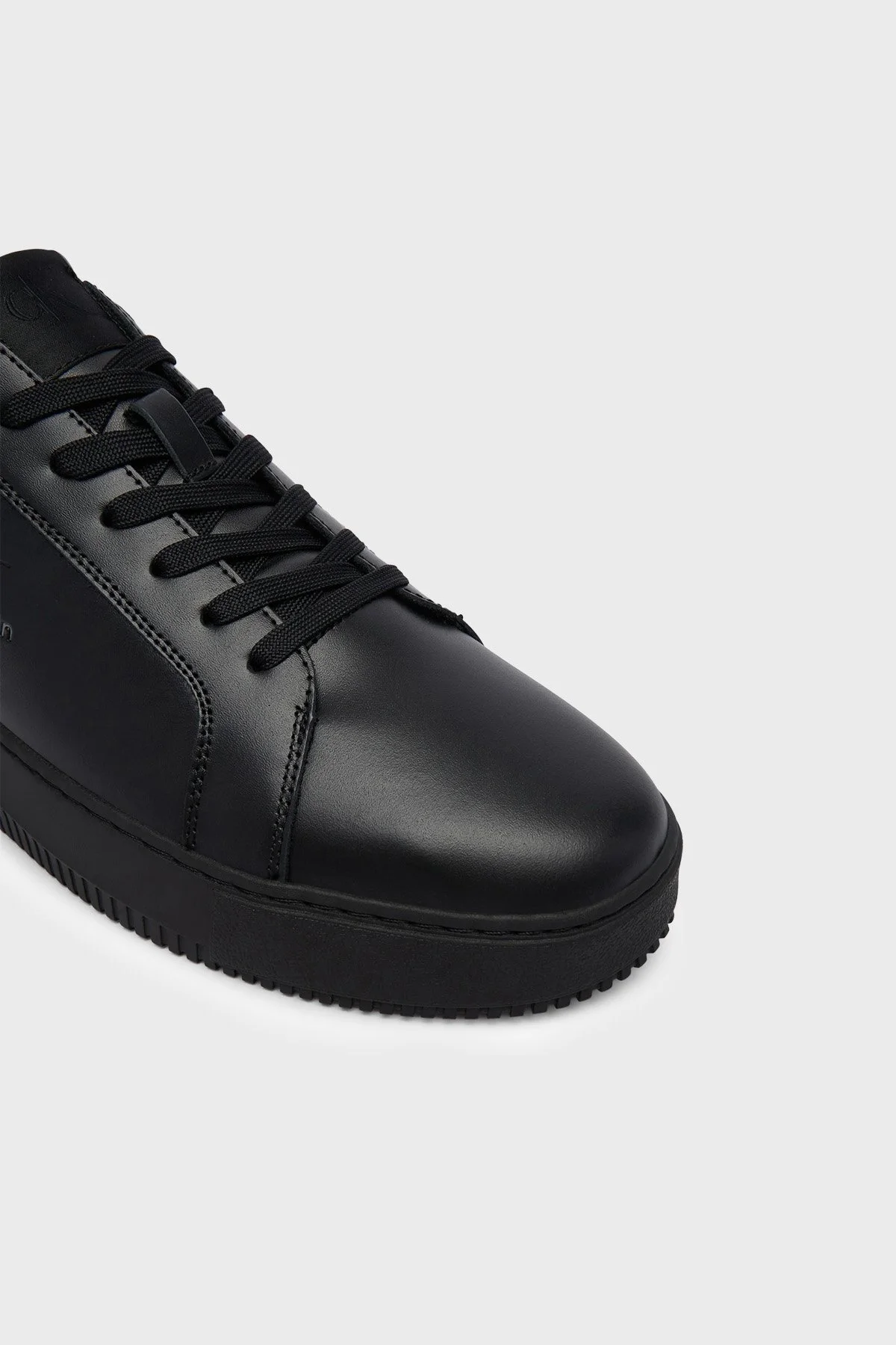 Calvin Klein Logolu Deri Sneaker YM0YM013170GT Erkek Ayakkabı YM0YM01317 0GT Siyah - 5