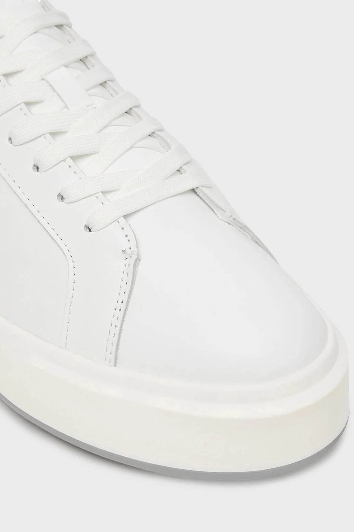 Calvin Klein Logolu Deri Sneaker YM0YM0146001W Erkek Ayakkabı YM0YM01460 01W BEYAZ-SİYAH - 6