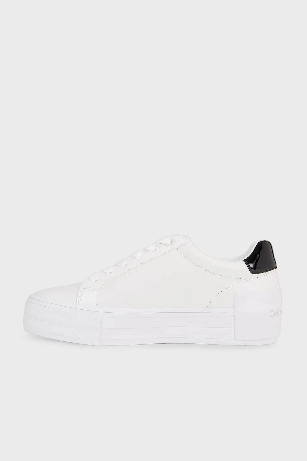 Calvin Klein Logolu Deri Sneaker YW0YW0129401W Bayan Ayakkabı YW0YW01294 01W BEYAZ-SİYAH - 2