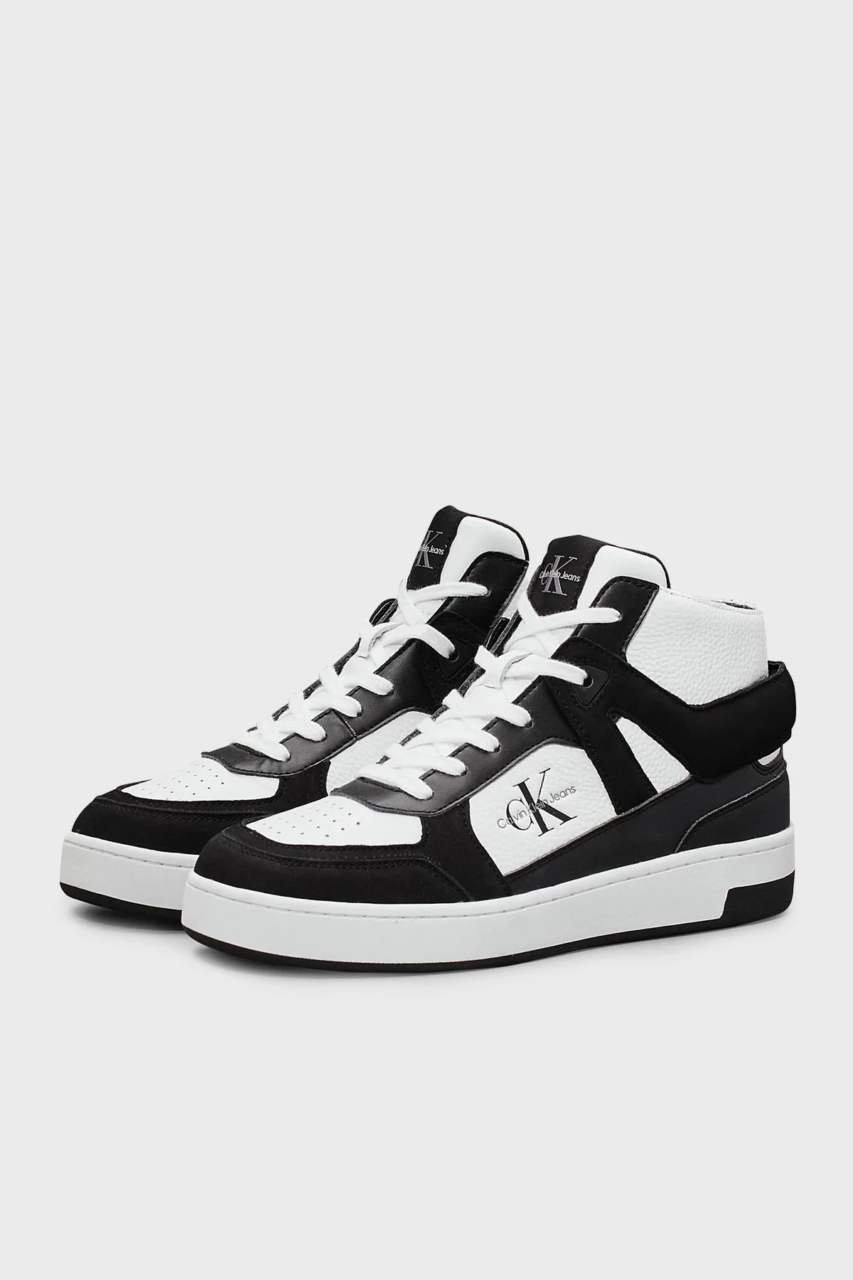 Calvin Klein Logolu Deri Sneaker YW0YW015780GM Bayan Ayakkabı YW0YW01578 0GM SİYAH-BEYAZ - 10