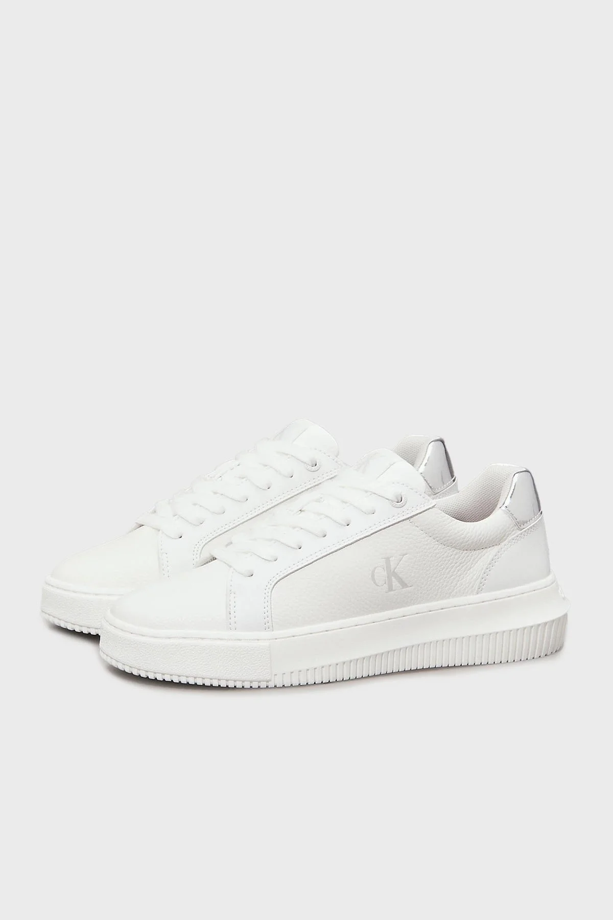 Calvin Klein Logolu Deri Sneaker YW0YW017690LI Bayan Ayakkabı YW0YW01769 0LI BEYAZ-GÜMÜŞ - 10
