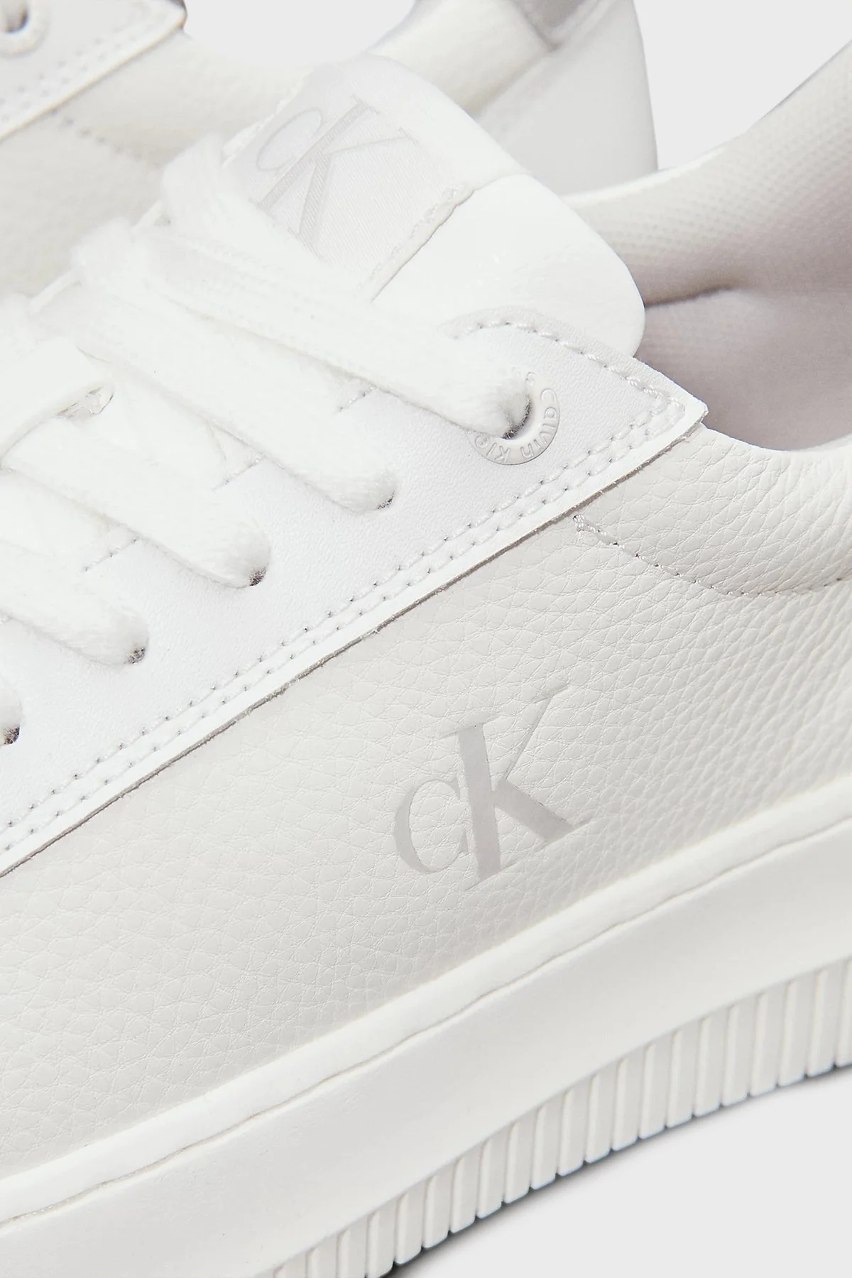 Calvin Klein Logolu Deri Sneaker YW0YW017690LI Bayan Ayakkabı YW0YW01769 0LI BEYAZ-GÜMÜŞ - 13