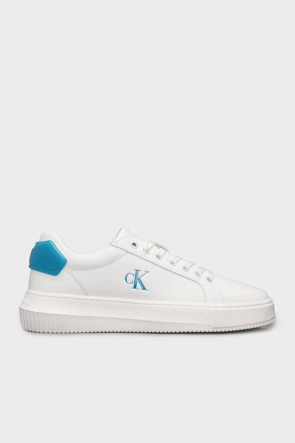 Calvin Klein Logolu Deri Sneaker YW0YW018460LE Bayan Ayakkabı YW0YW01846 0LE BEYAZ-MAVİ - 1