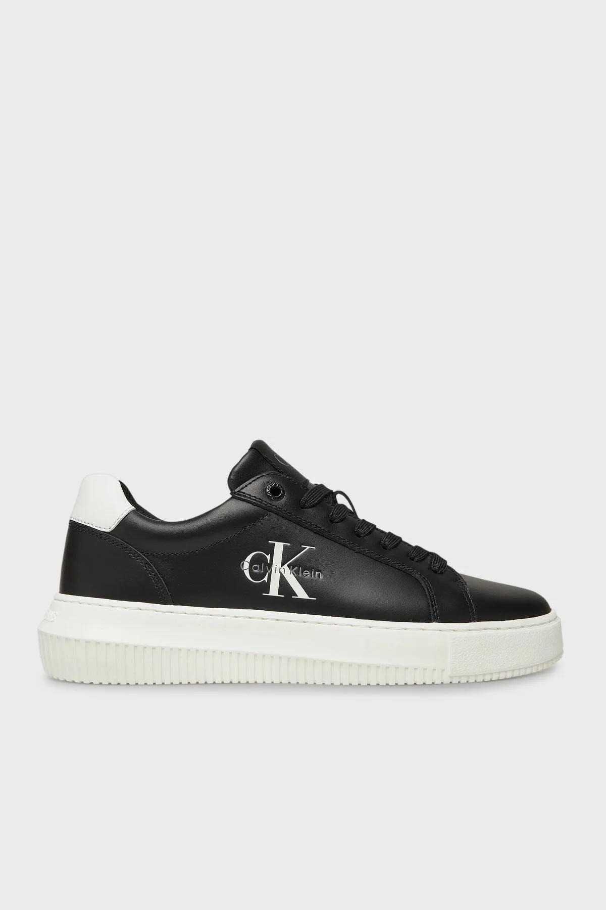 Calvin Klein Logolu Deri Sneaker YW0YW018720GM Bayan Ayakkabı YW0YW01872 0GM SİYAH-BEYAZ - 1