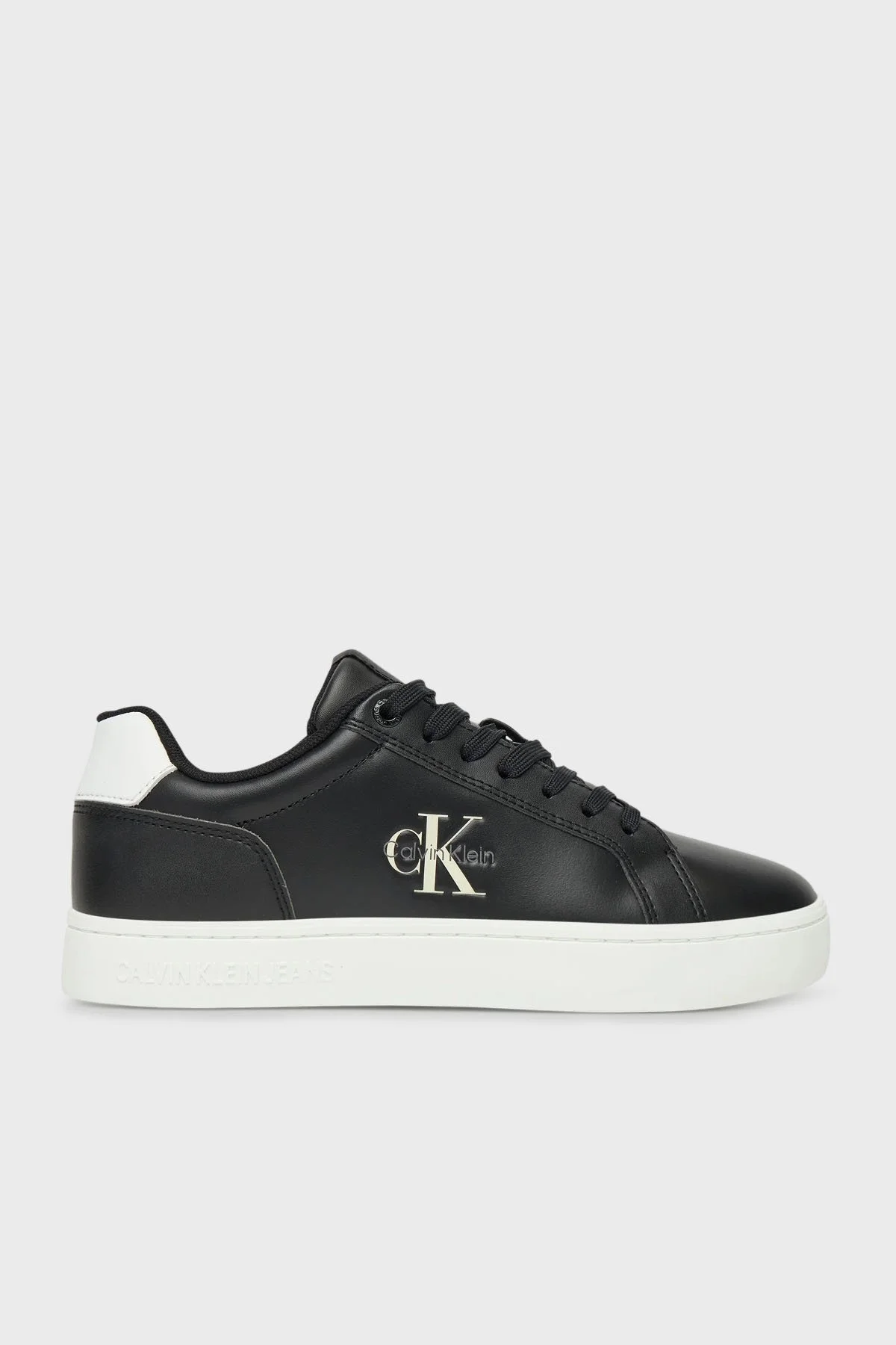Calvin Klein Logolu Deri Sneaker YW0YW019020GM Bayan Ayakkabı YW0YW01902 0GM SİYAH-BEYAZ - 1