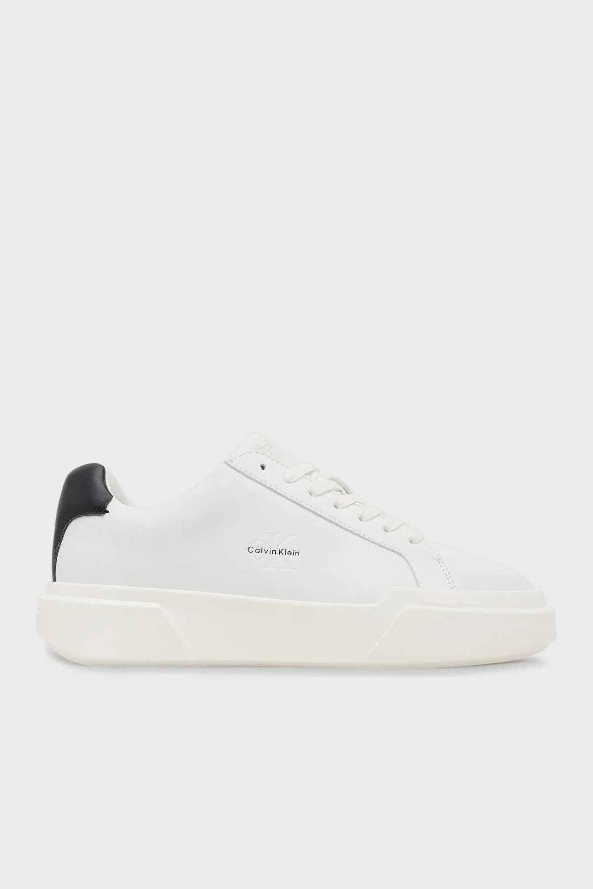 Calvin Klein Logolu Deri Sneaker YW0YW0194701W Bayan Ayakkabı YW0YW01947 01W BEYAZ-SİYAH - 1