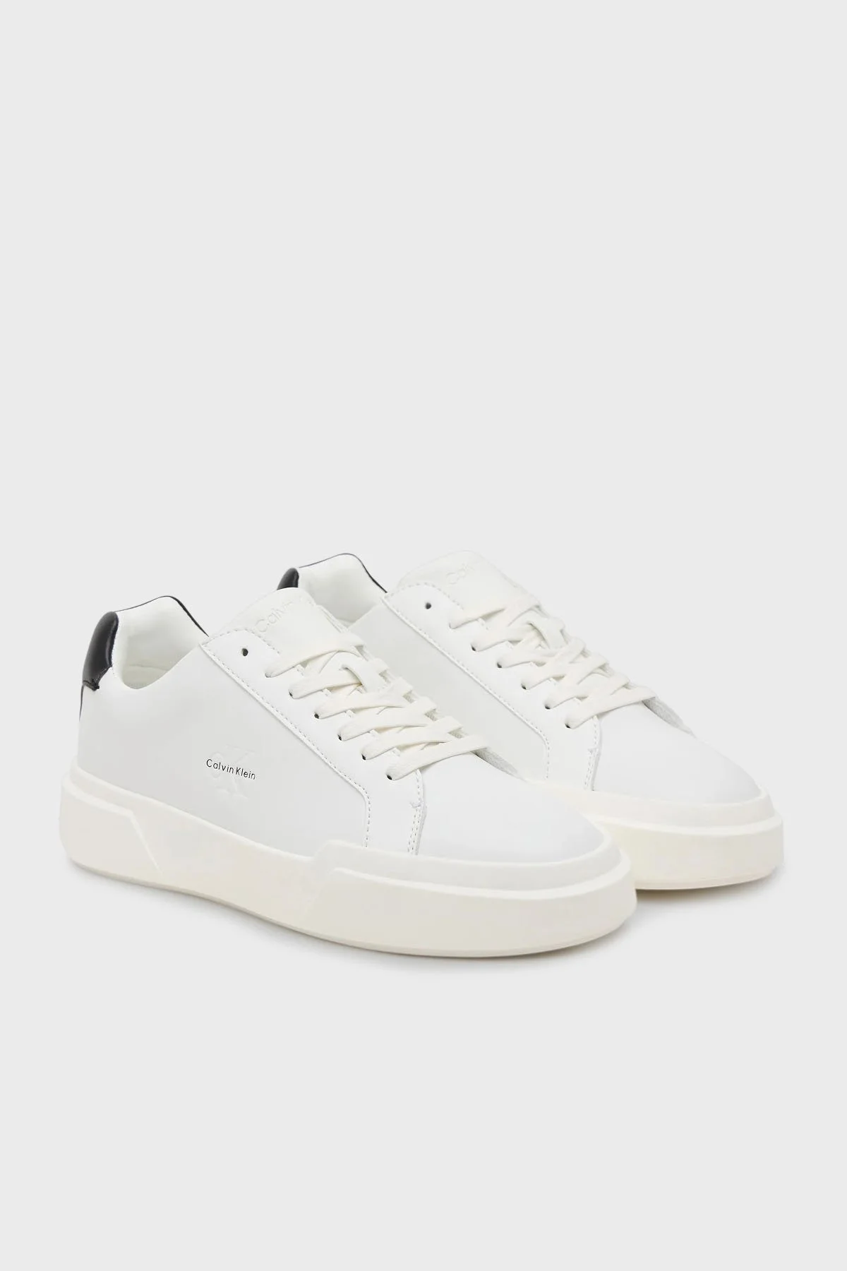 Calvin Klein Logolu Deri Sneaker YW0YW0194701W Bayan Ayakkabı YW0YW01947 01W BEYAZ-SİYAH - 2