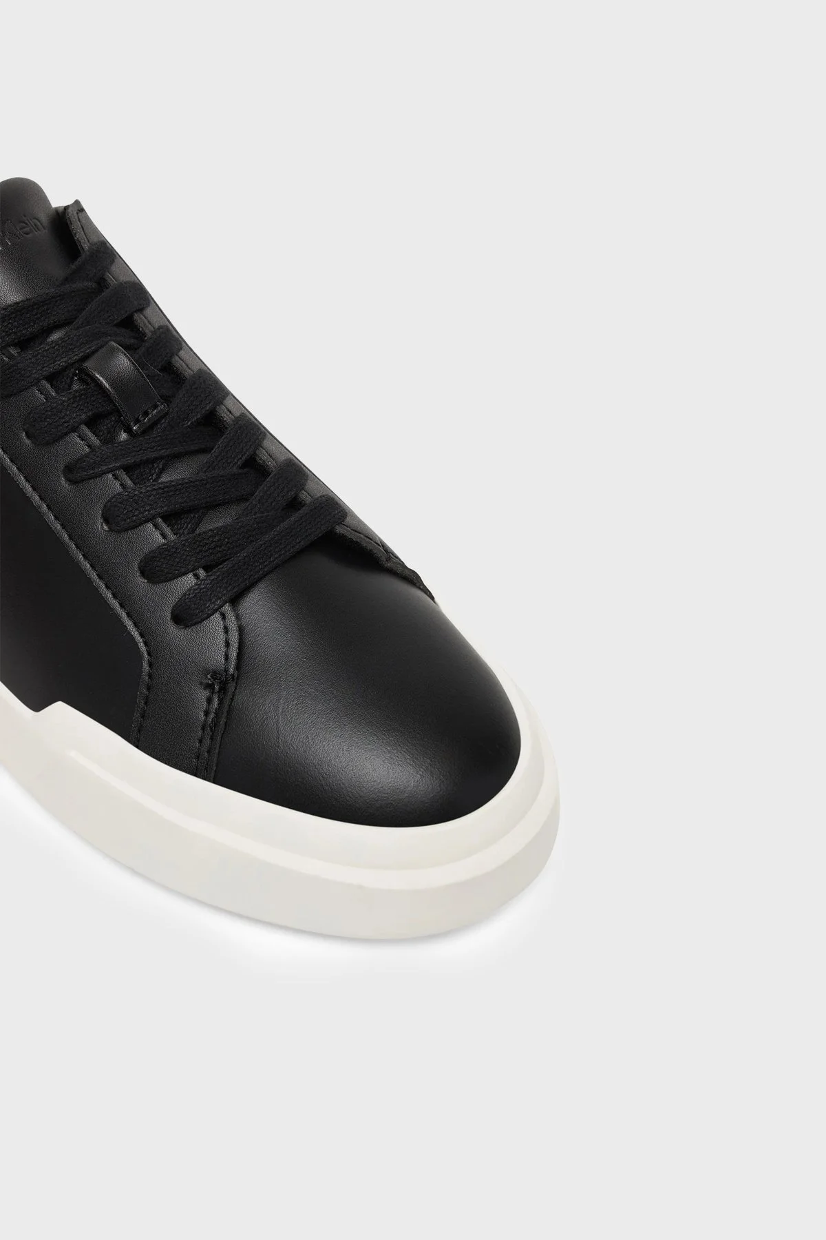 Calvin Klein Logolu Deri Sneaker YW0YW0194706W Kadın Ayakkabı YW0YW01947 06W SİYAH - 6