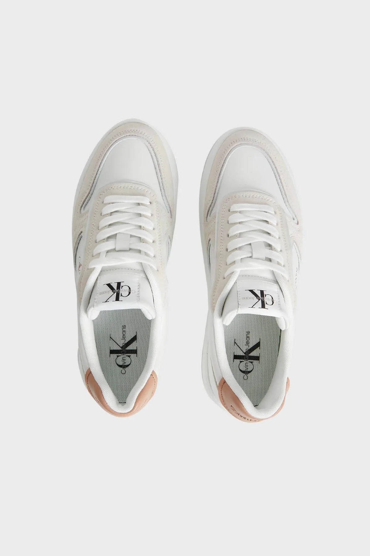 Calvin Klein Logolu Deri Süet Sneaker Bayan Ayakkabı YW0YW00913 0LA BEYAZ - 4