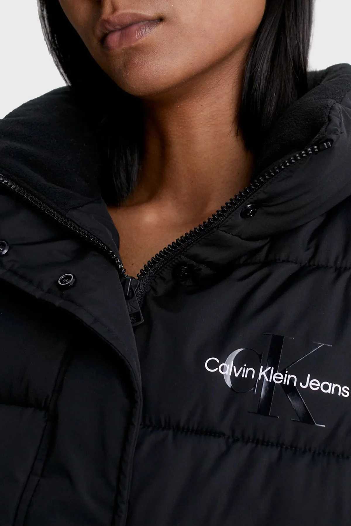 Calvin Klein Logolu Dik Yaka Regular Fit Şişme Bayan Yelek J20J221382 BEH SİYAH - 3