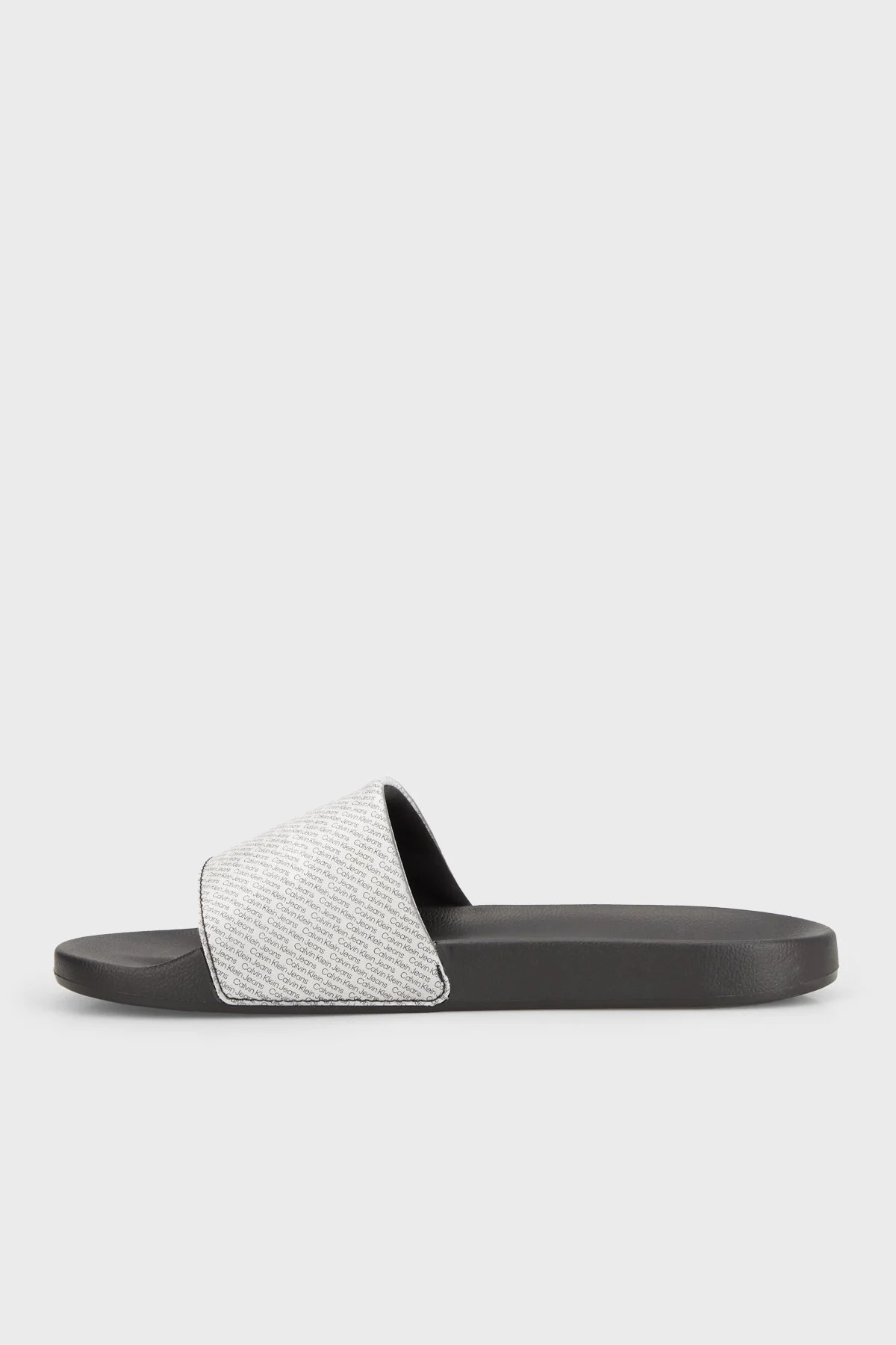Calvin Klein Logolu Düz YM0YM009530GN Erkek Terlik YM0YM00953 0GN SİYAH-GÜMÜŞ - 7