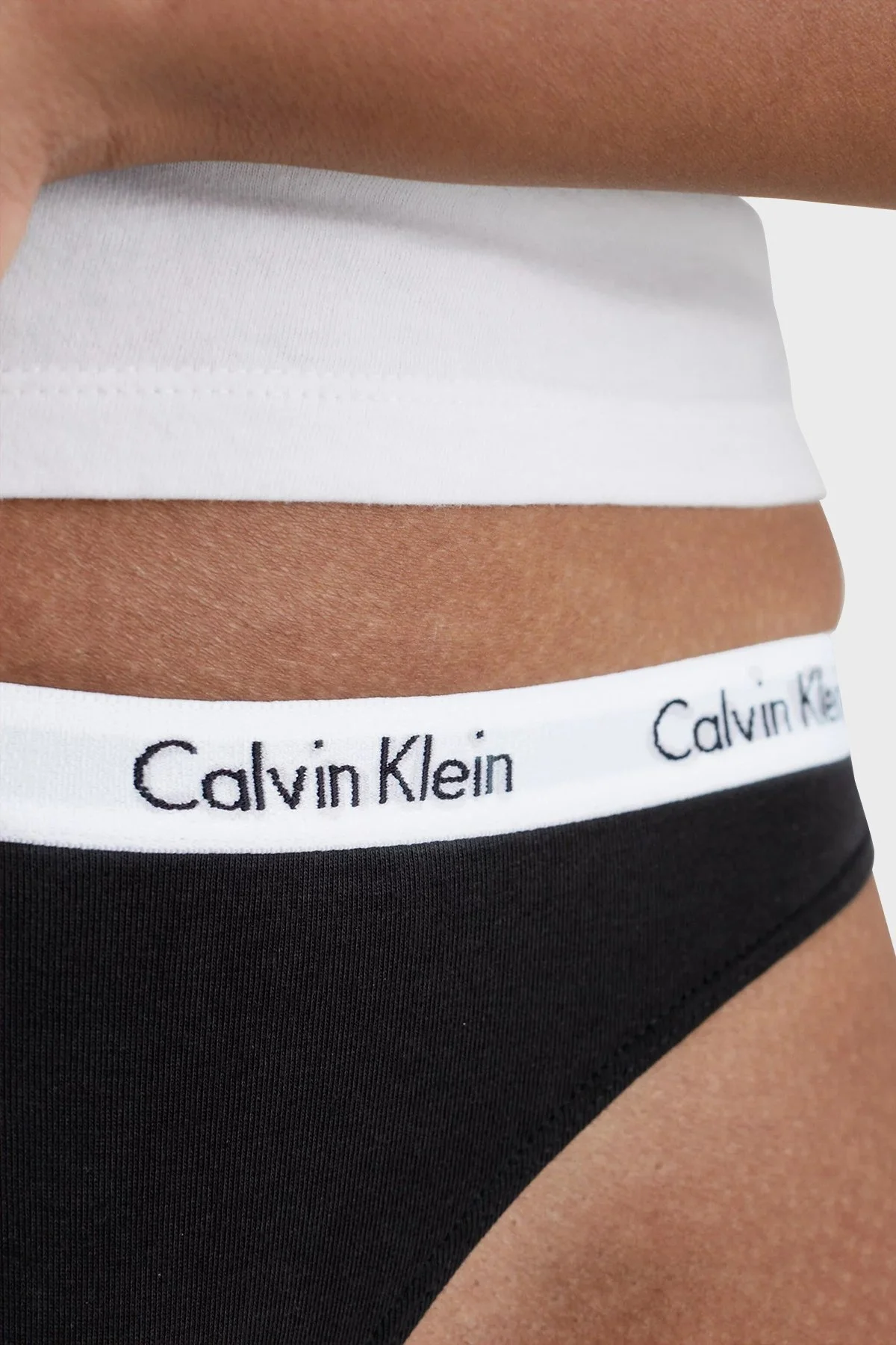 Calvin Klein Logolu Elastik Bel Bantlı 3 Pack Tanga 000QD3587E001 Bayan Külot 000QD3587E 001 SİYAH - 4