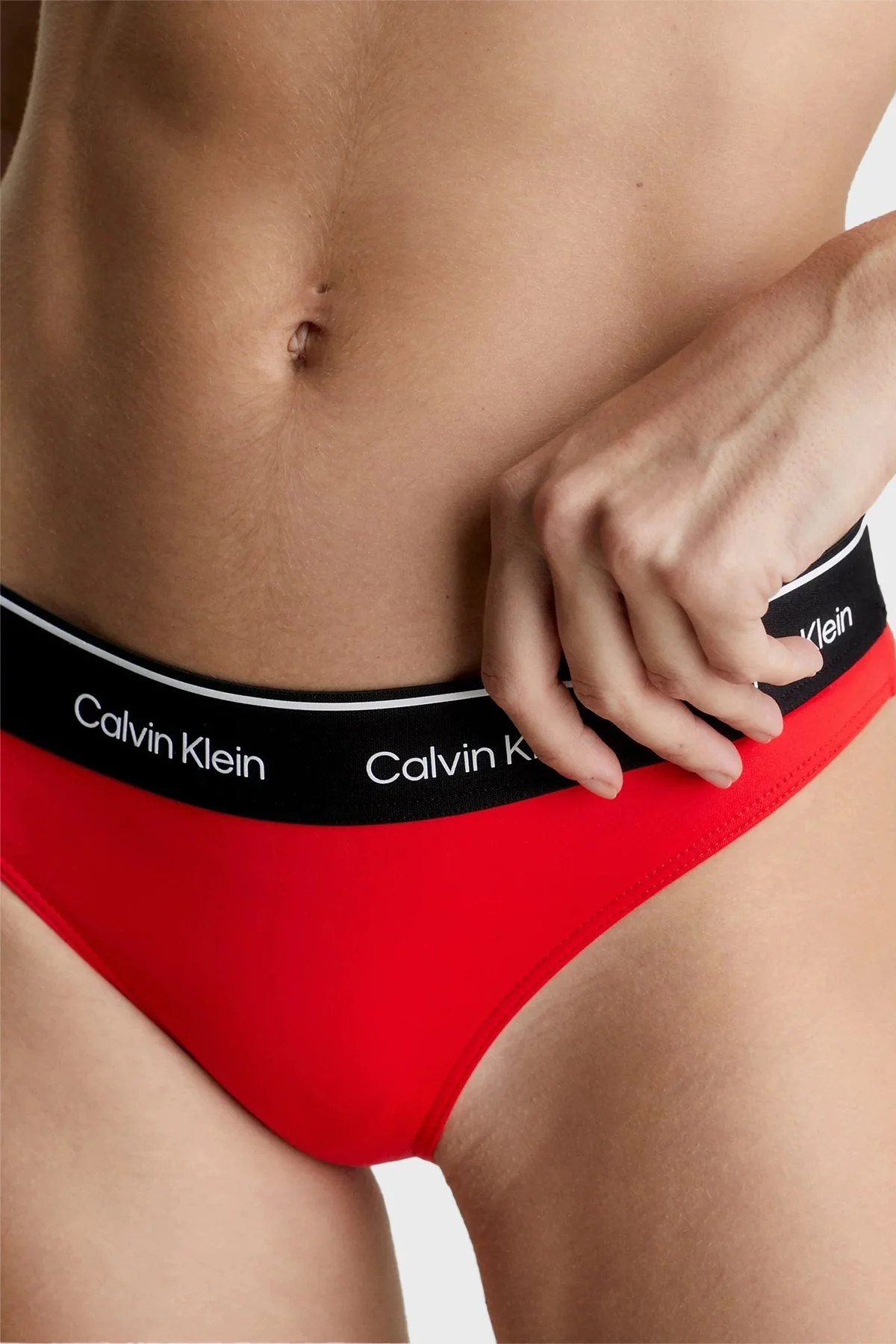 Calvin Klein Logolu Elastik Bel Bantlı KW0KW02428XNE Bayan Bikini Altı KW0KW02428 XNE KIRMIZI - 3