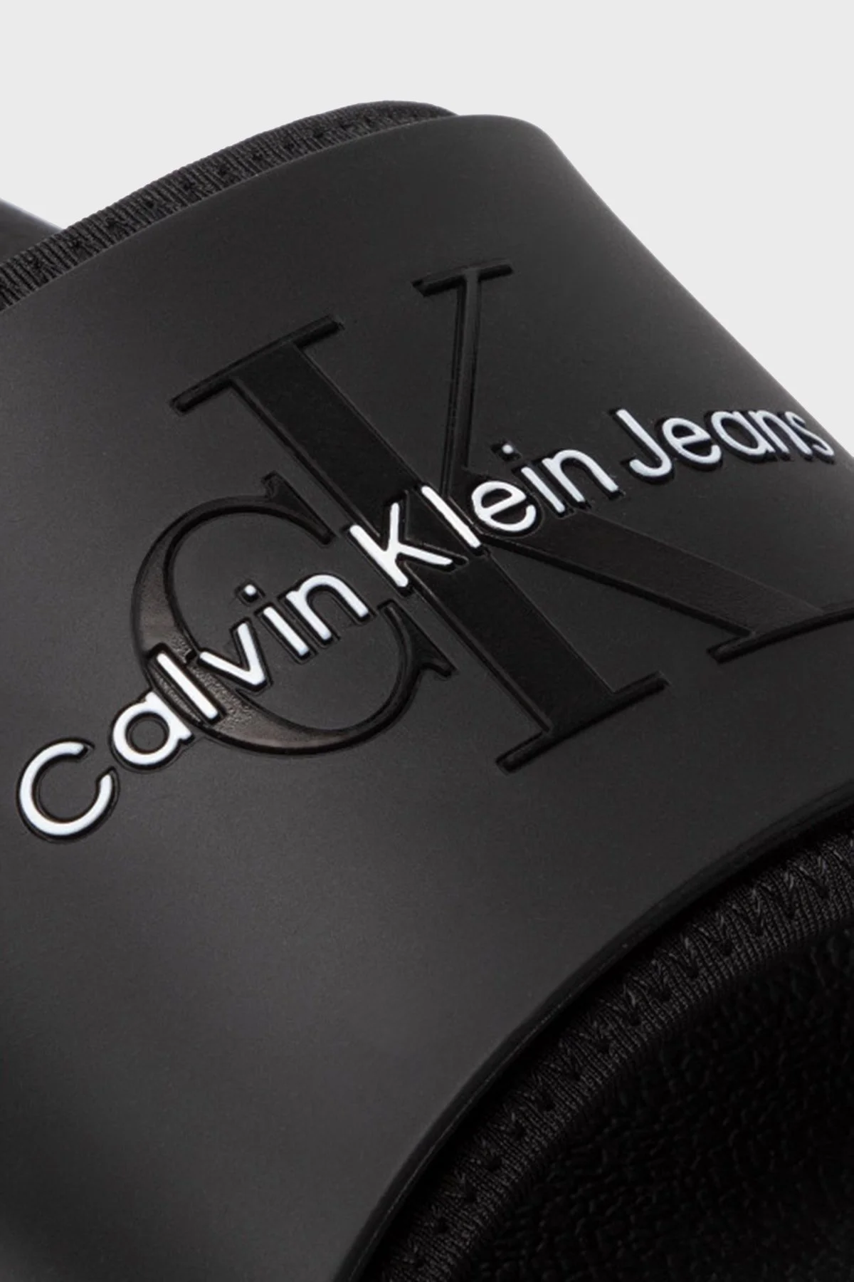 Calvin Klein Logolu Erkek Terlik YM0YM00361 BDS SİYAH - 12