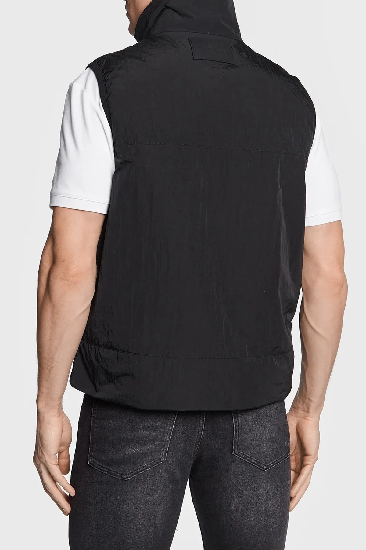 Calvin Klein Logolu Fermuarlı Dik Yaka Regular Fit Erkek Yelek J30J322940 BEH SİYAH - 3