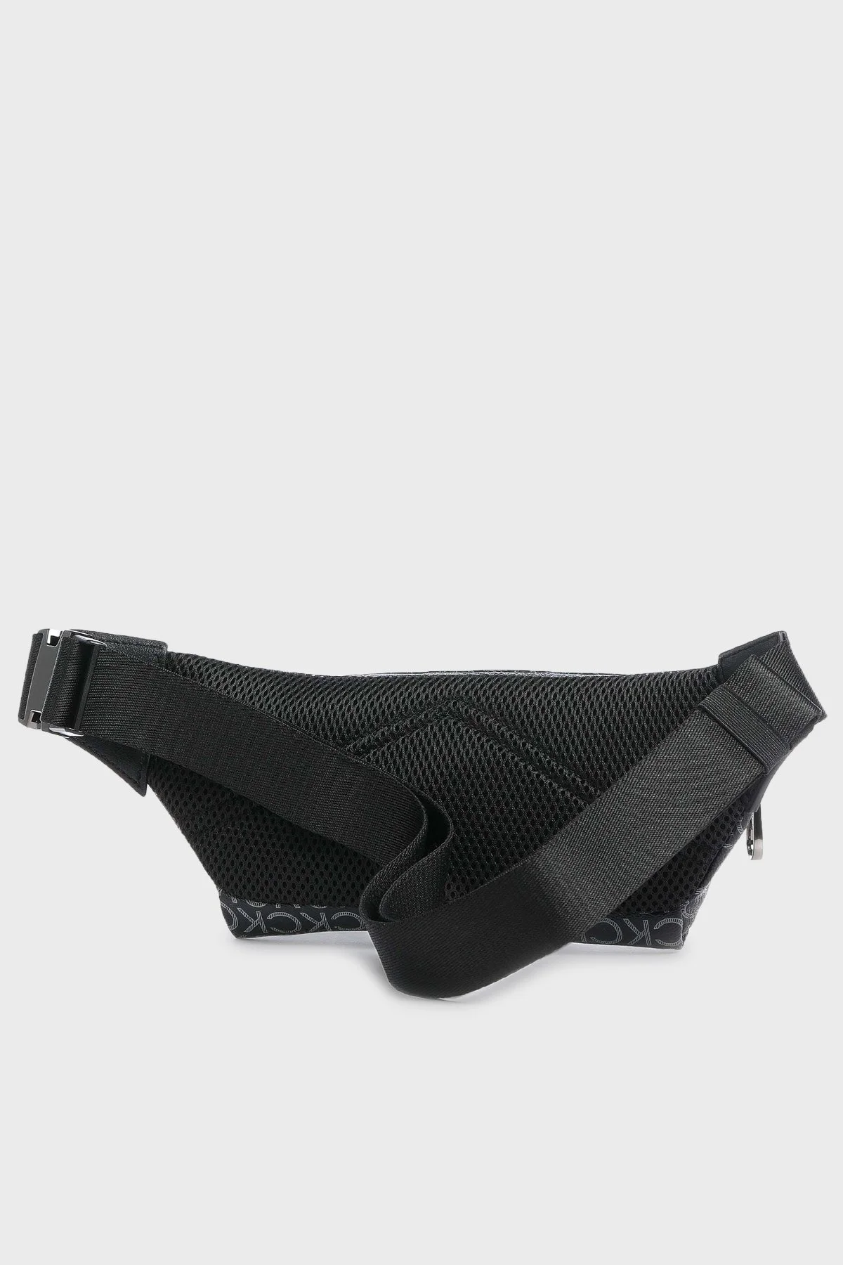 Calvin Klein Logolu Fermuarlı Erkek Bel Çantası K50K509100 BAX SİYAH - 4