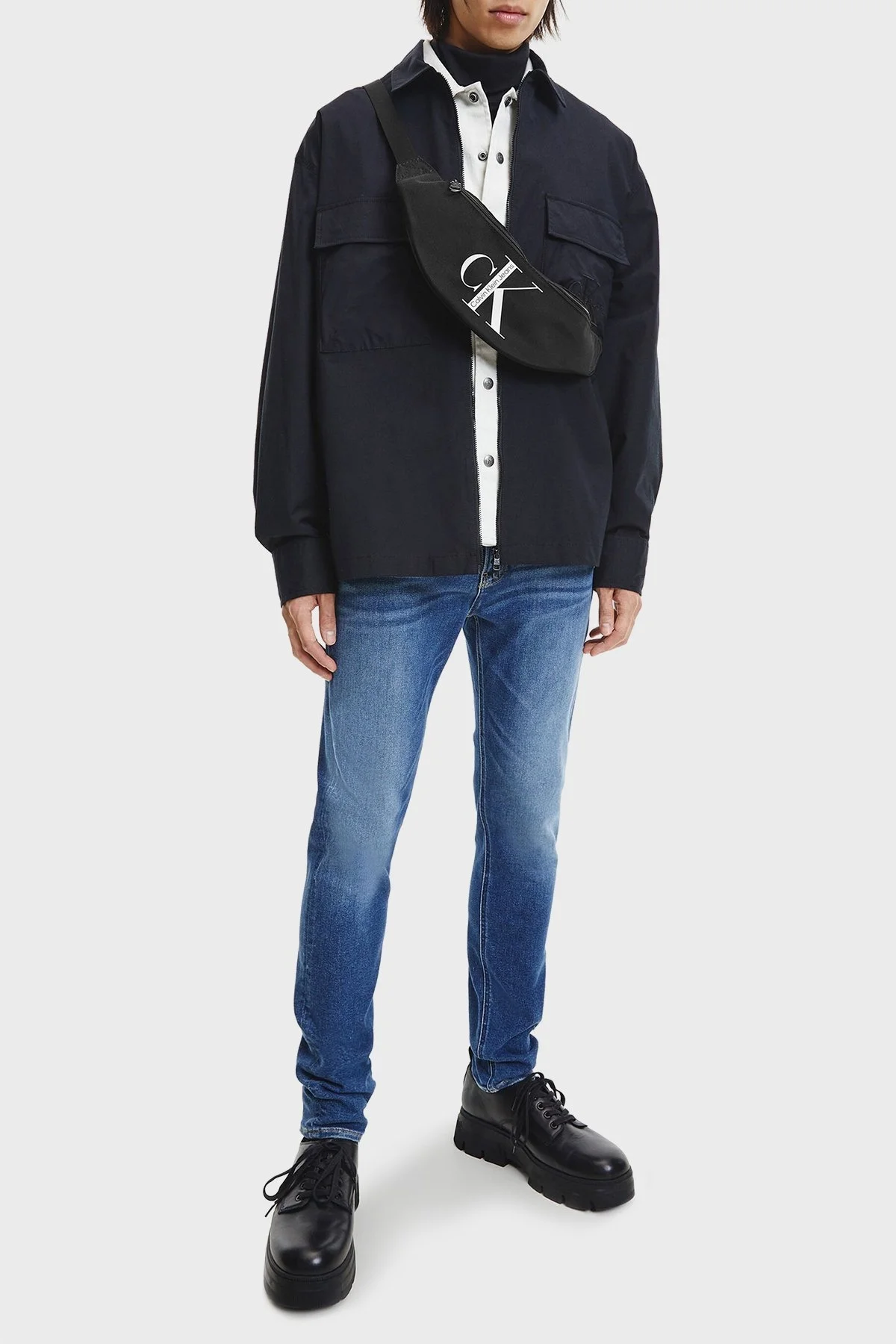 Calvin Klein Logolu Fermuarlı Erkek Bel Çantası K50K509830 BDS SİYAH - 2