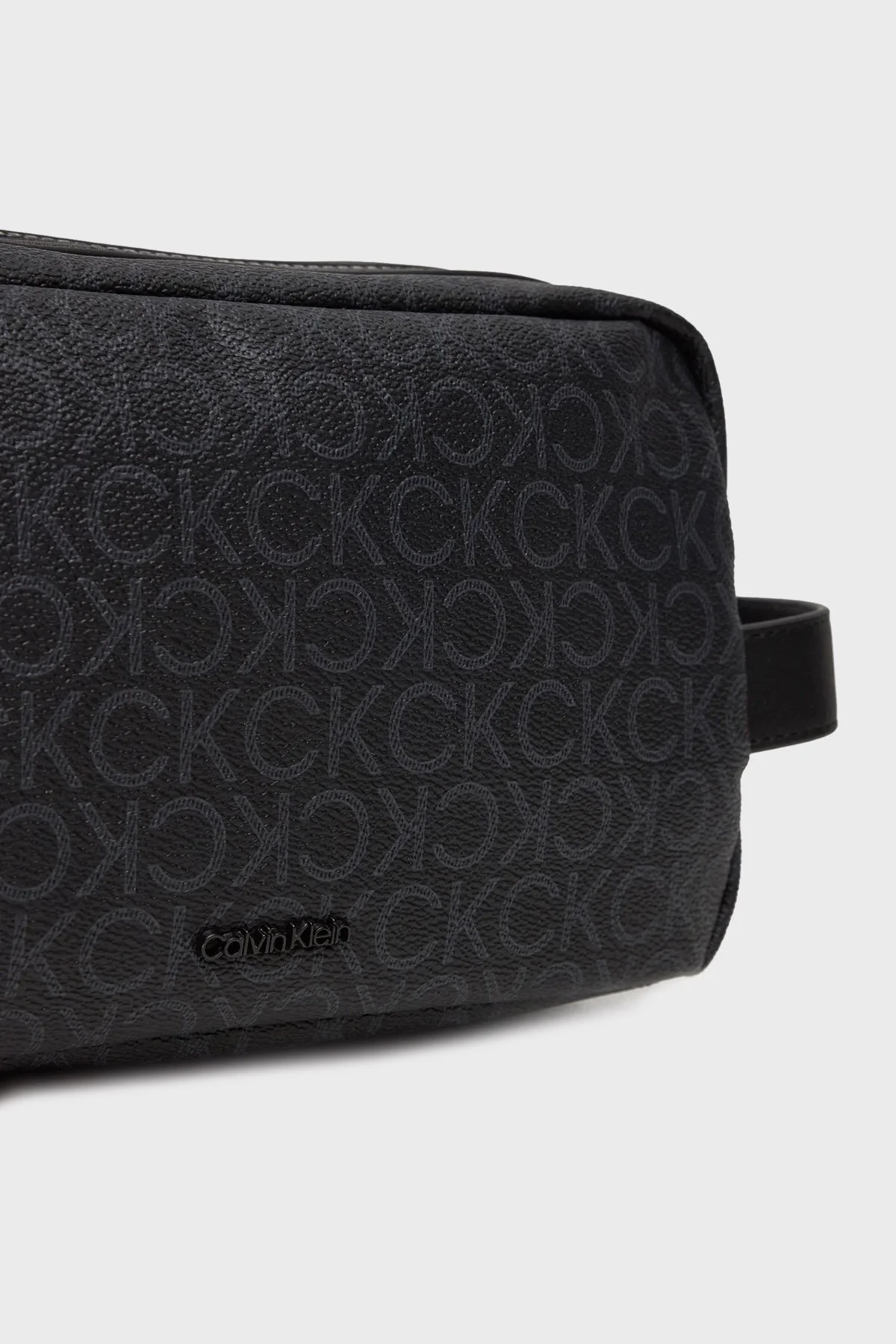 Calvin Klein Logolu Fermuarlı K50K5125200GJ Erkek Çanta K50K512520 0GJ SİYAH - 4