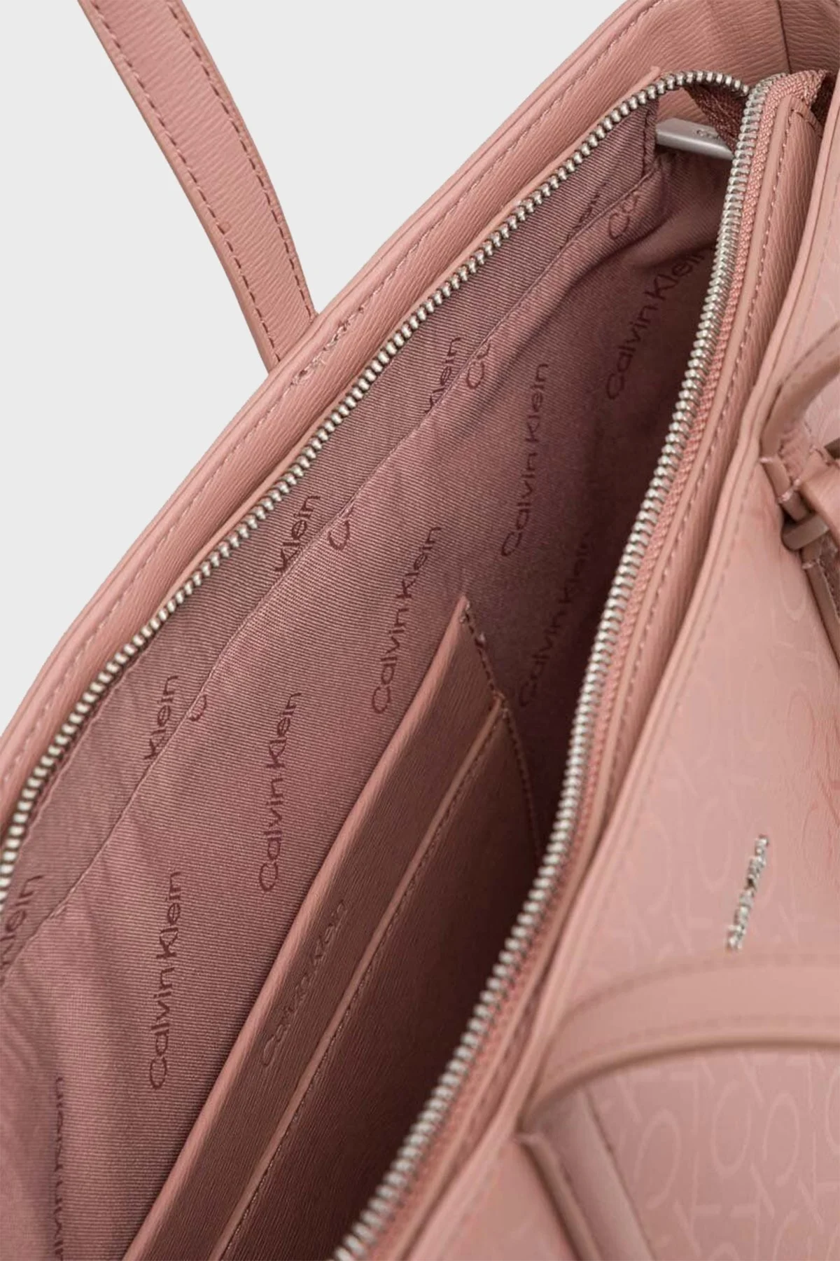 Calvin Klein Logolu Fermuarlı K60K609876VB8 Bayan Çanta K60K609876 VB8 PUDRA - 5