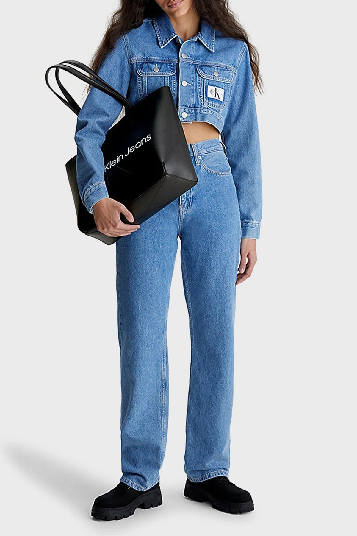 Calvin Klein Logolu Fermuarlı K60K610276BDS Bayan Çanta K60K610276 BDS SİYAH - 2