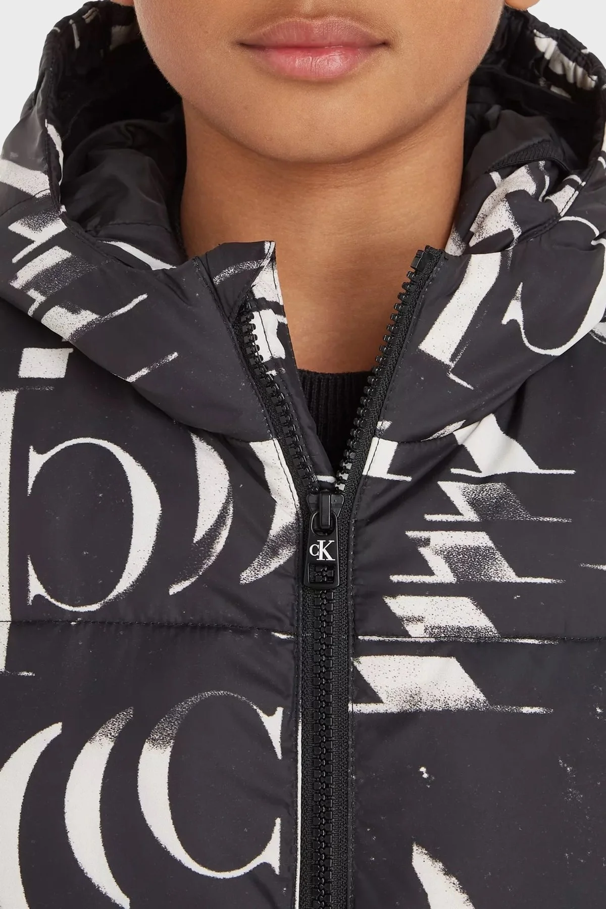 Calvin Klein Çocuk Yelek IB0IB01724 0GK SİYAH - 3