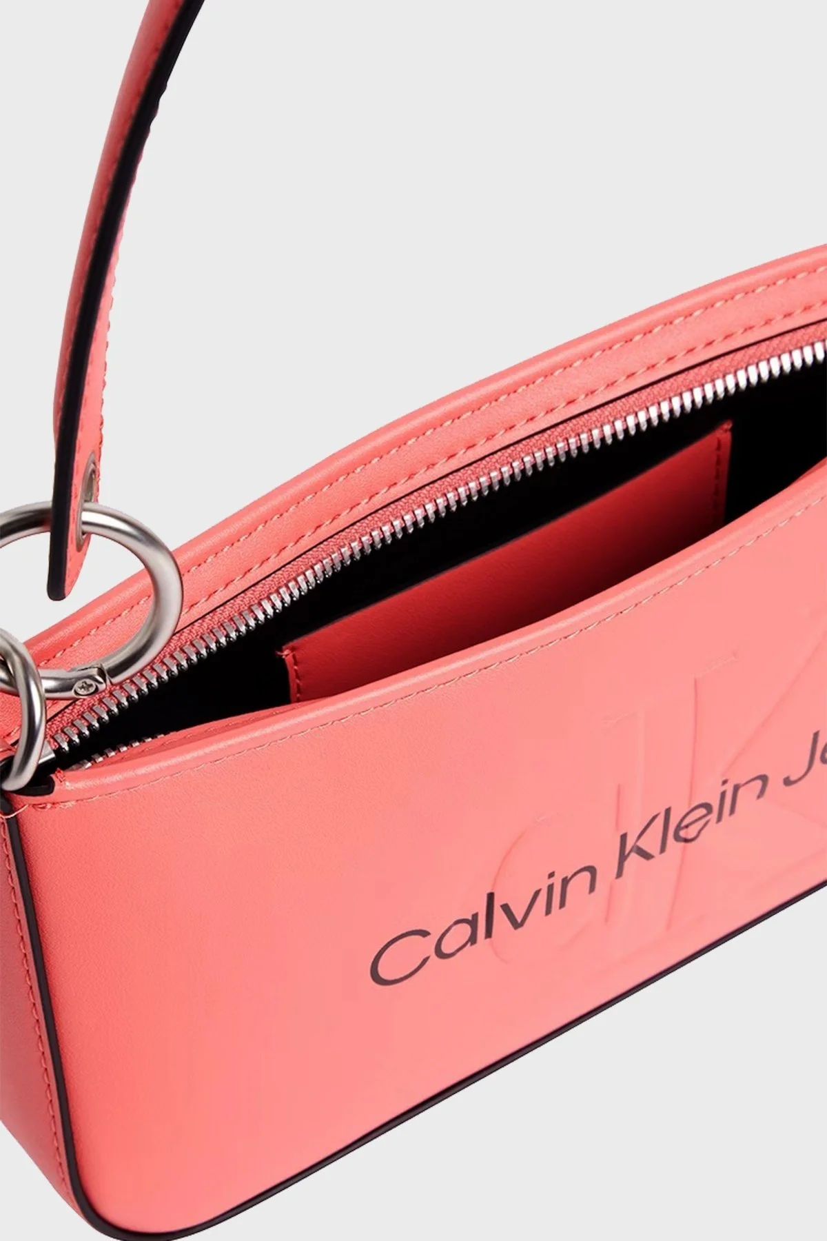 Calvin Klein Logolu Fermuarlı Mini K60K610679TCO Bayan Çanta K60K610679 TCO PEMBE - 4