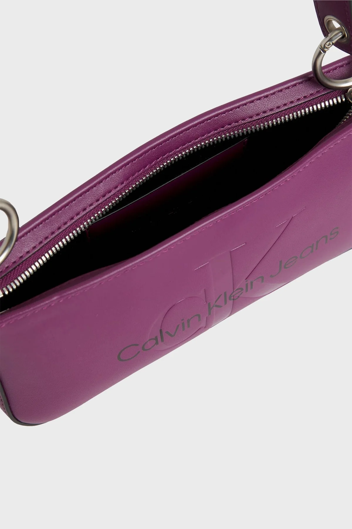 Calvin Klein Logolu Fermuarlı Mini K60K610679VAC Bayan Çanta K60K610679 VAC MOR - 3