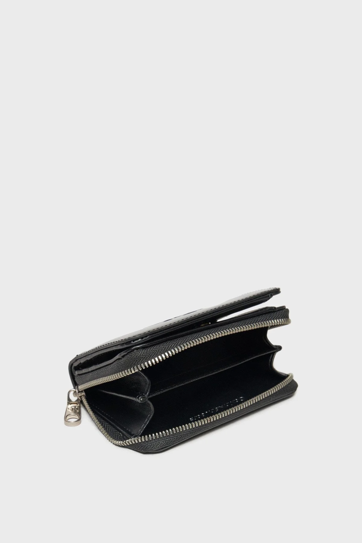 Calvin Klein Logolu Fermuarlı Rugan K60K613059BEH Bayan Cüzdan K60K613059 BEH SİYAH - 8