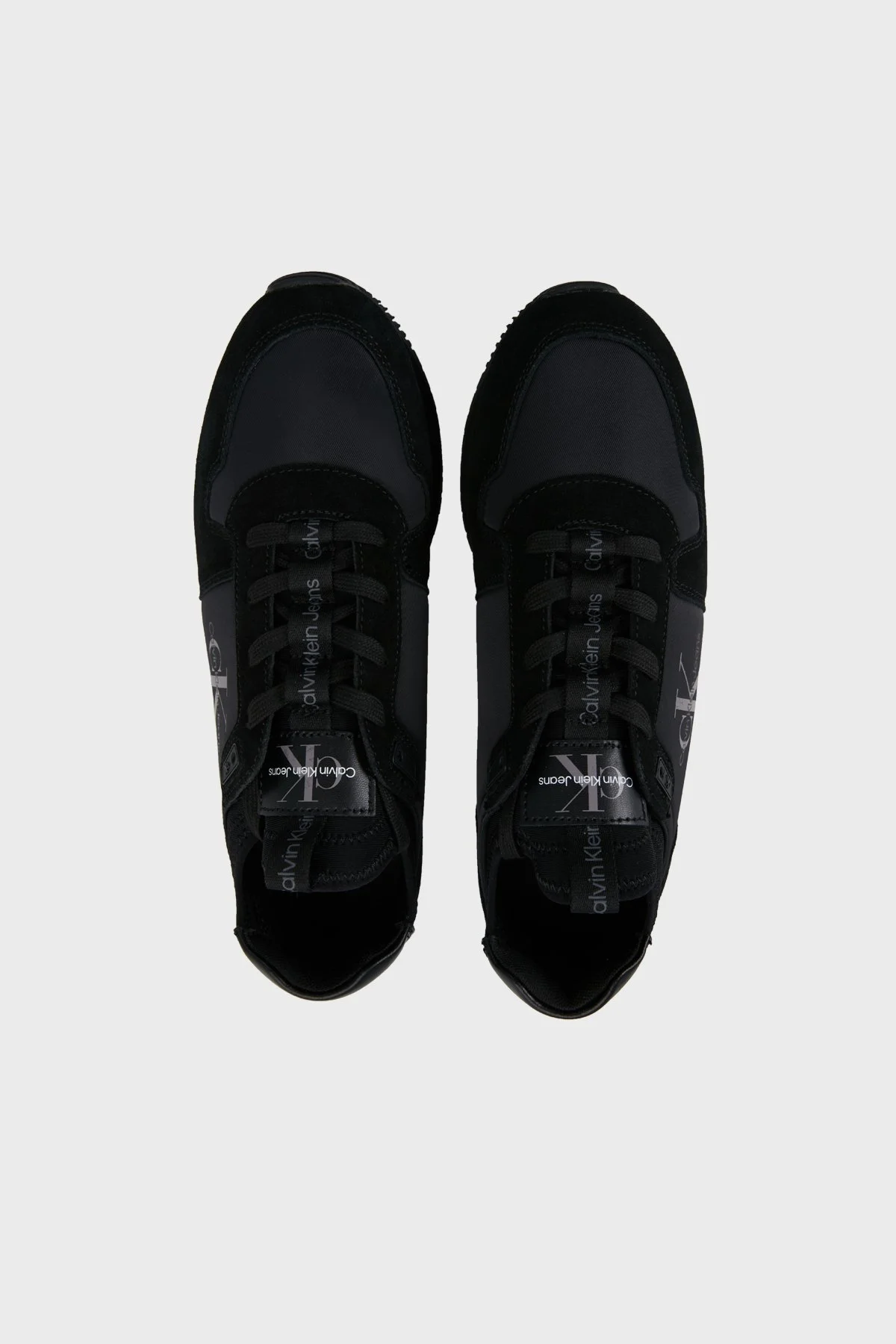 Calvin Klein Logolu Hakiki Deri Sneaker Erkek Ayakkabı YM0YM00553 0GL SİYAH - 10