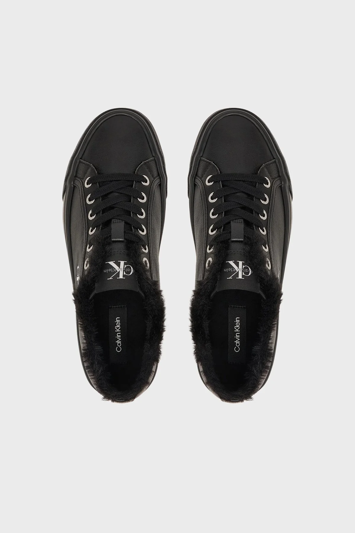 Calvin Klein Logolu İçi Kürklü Deri Sneaker HW0HW032350GJ Kadın Ayakkabı HW0HW03235 0GJ Siyah - 6