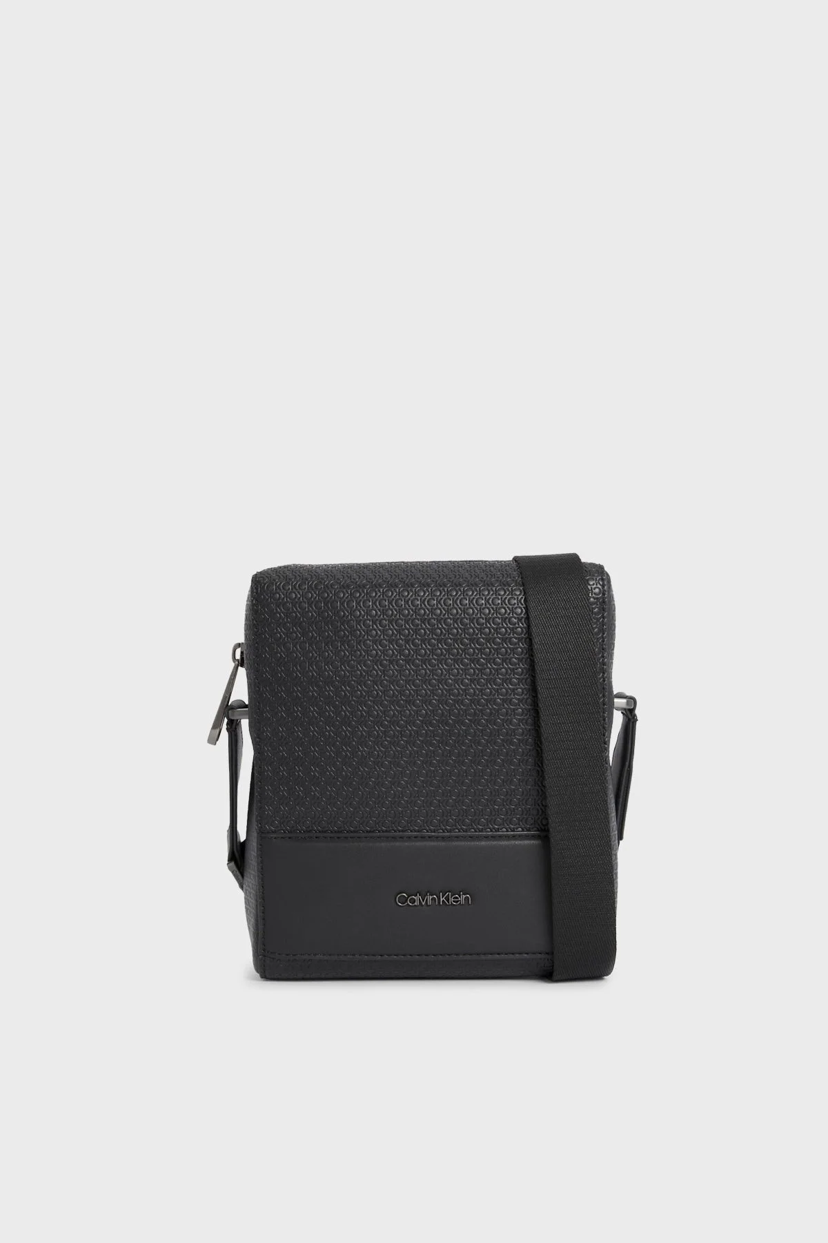 Calvin Klein Logolu K50K510809BAX Erkek Çanta K50K510809 BAX SİYAH - 1