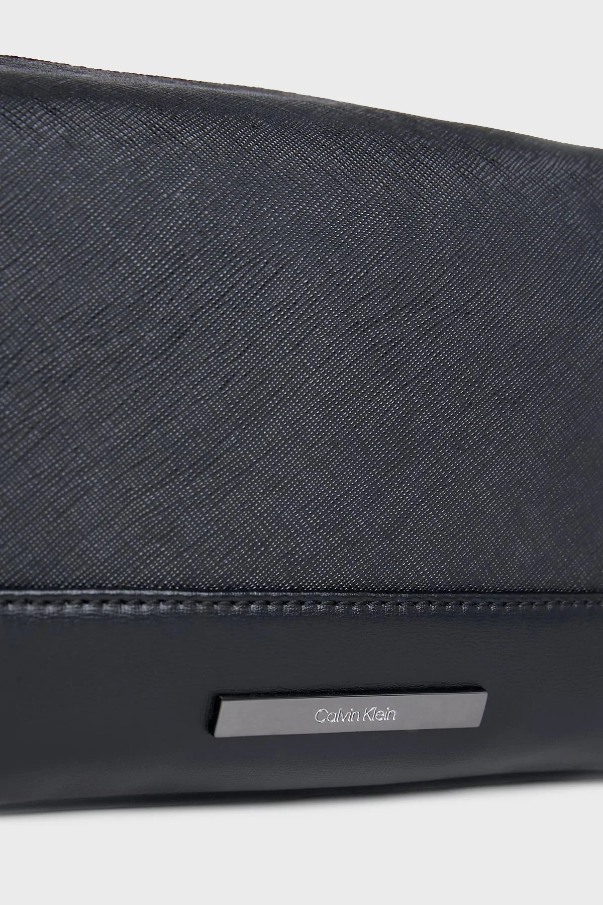 Calvin Klein Logolu K50K511698BEH Erkek Çanta K50K511698 BEH SİYAH - 4