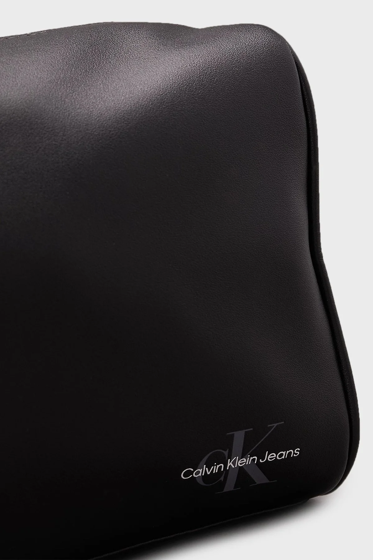 Calvin Klein Logolu K50K512176BEH Erkek Çanta K50K512176 BEH SİYAH - 4
