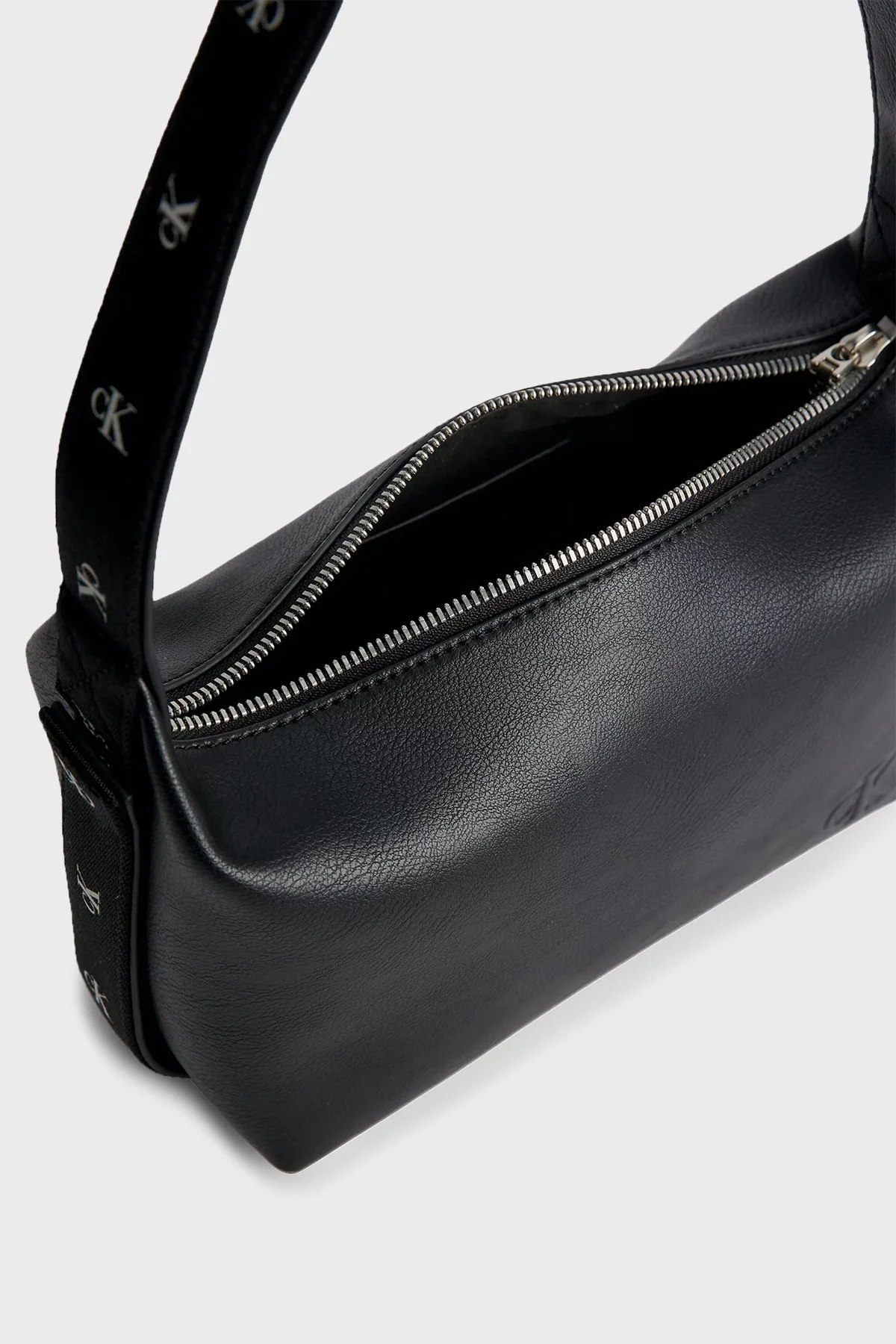 Calvin Klein Logolu K60K610852BDS Bayan Çanta K60K610852 BDS SİYAH - 3