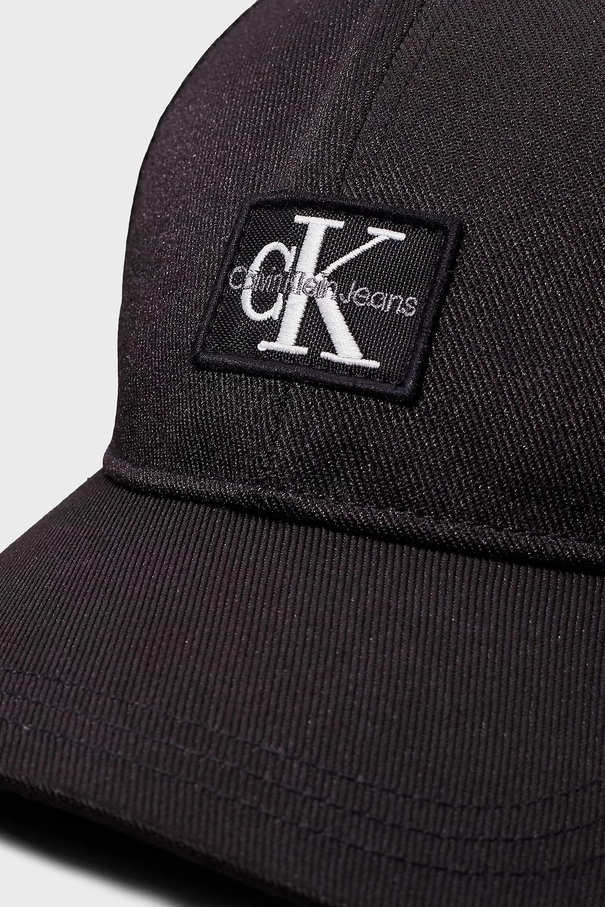 Calvin Klein Logolu K60K61238101I Bayan Şapka K60K612381 01I SİYAH - 5
