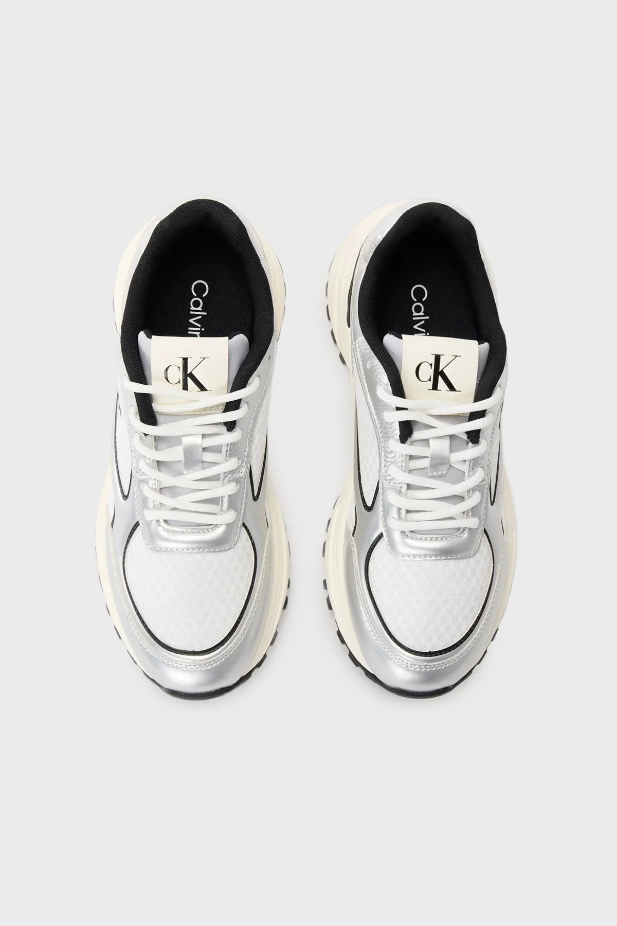 Calvin Klein Logolu Kalın Taban Sneaker YW0YW020630IX Bayan Ayakkabı YW0YW02063 0IX Beyaz-Gümüş-Siyah - 4