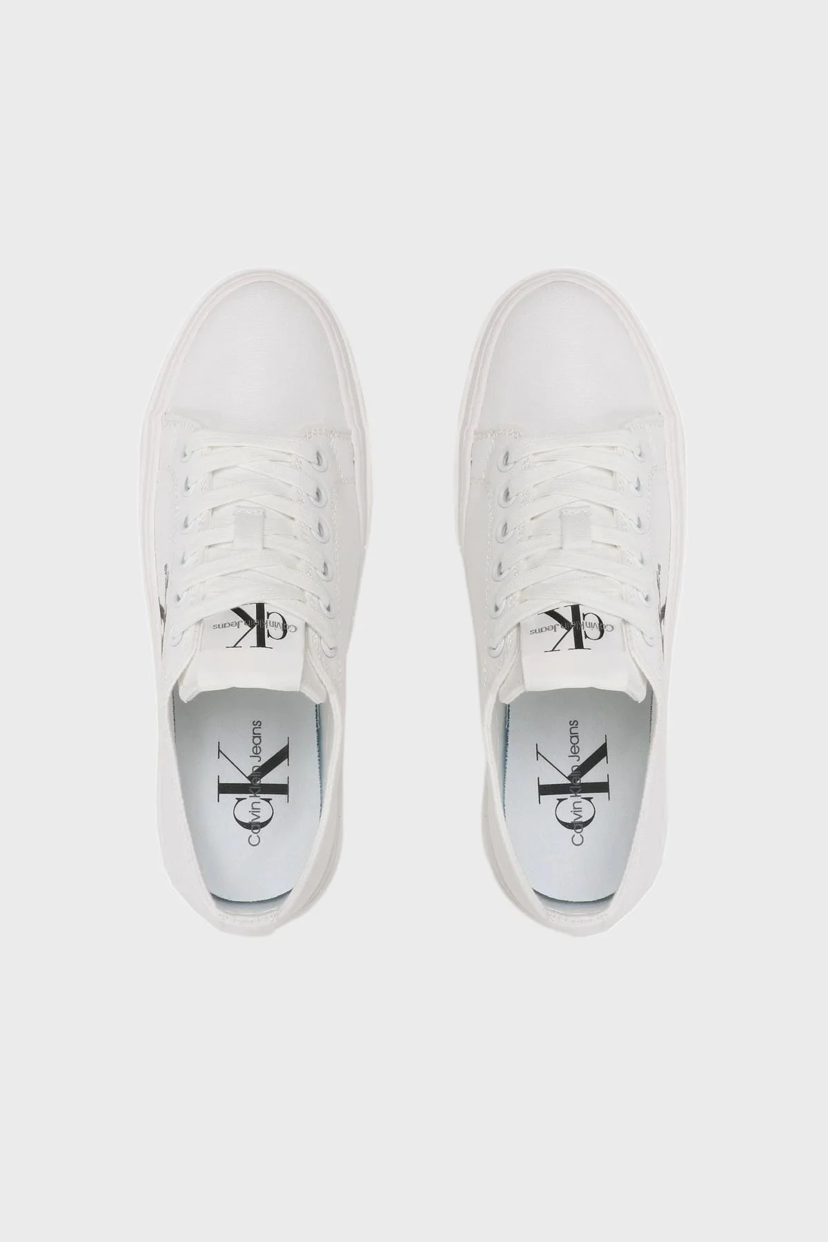 Calvin Klein Logolu Kalın Tabanlı Sneaker YW0YW0103301T Bayan Ayakkabı YW0YW01033 01T BEYAZ - 4