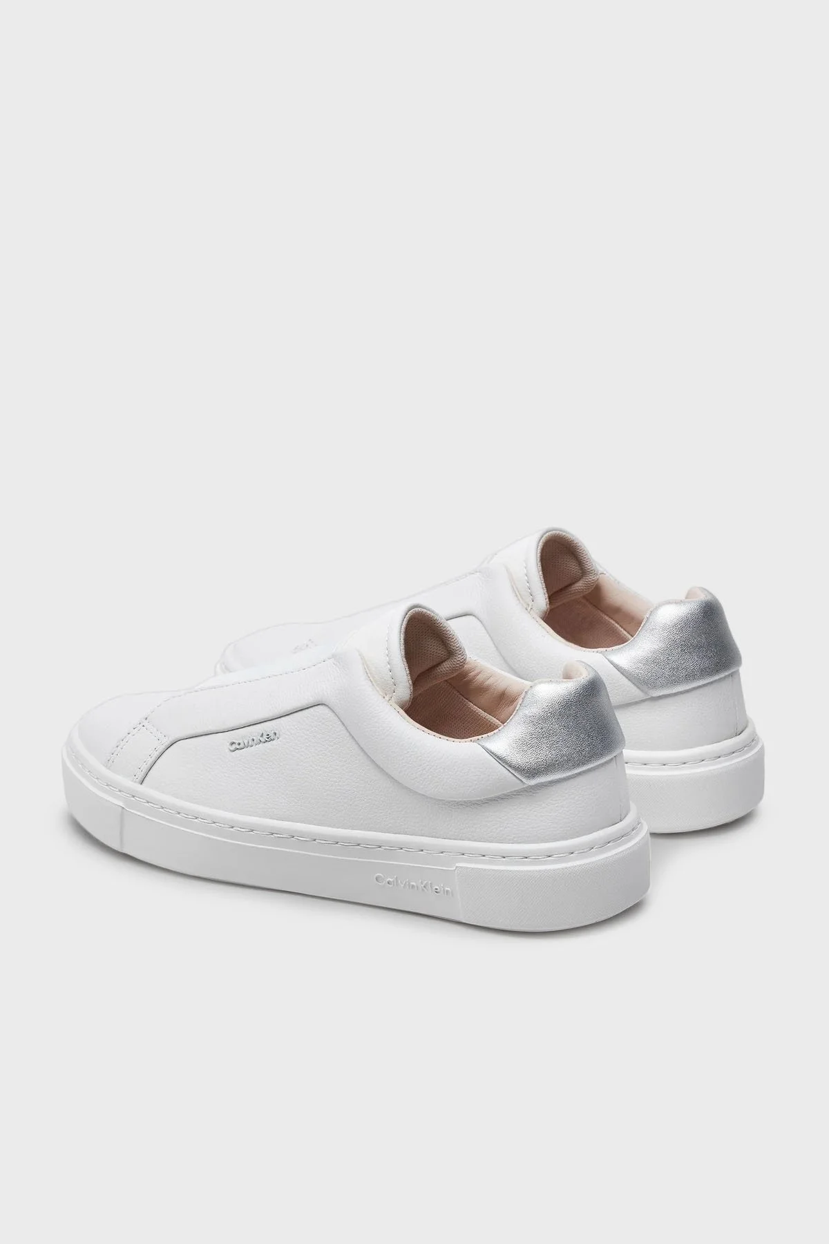 Calvin Klein Logolu Kalın Tabanlı Sneaker HW0HW0228902V Bayan Ayakkabı HW0HW02289 02V BEYAZ-GÜMÜŞ - 10
