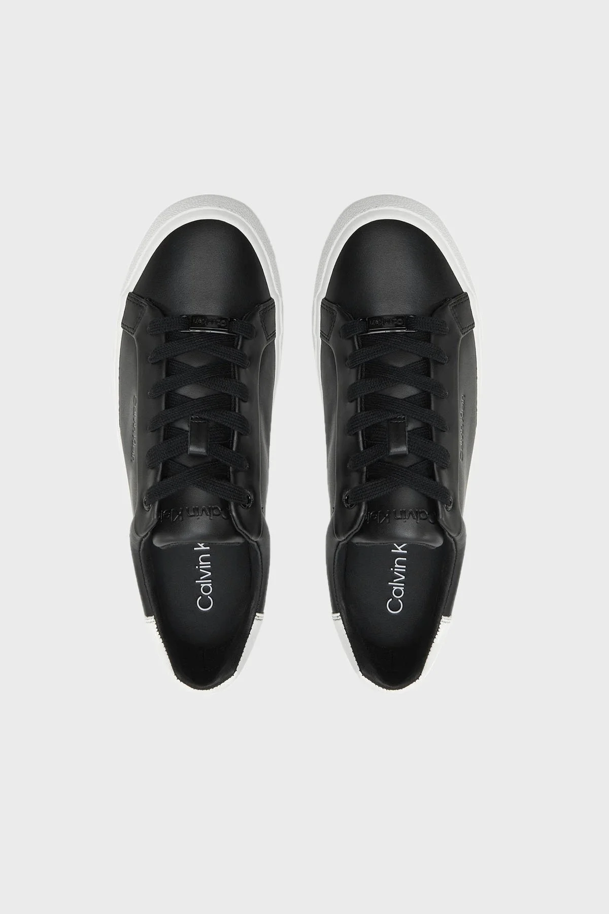 Calvin Klein Logolu Kalın Tabanlı Sneaker HW0HW024390GS Bayan Ayakkabı HW0HW02439 0GS SİYAH-BEYAZ - 10