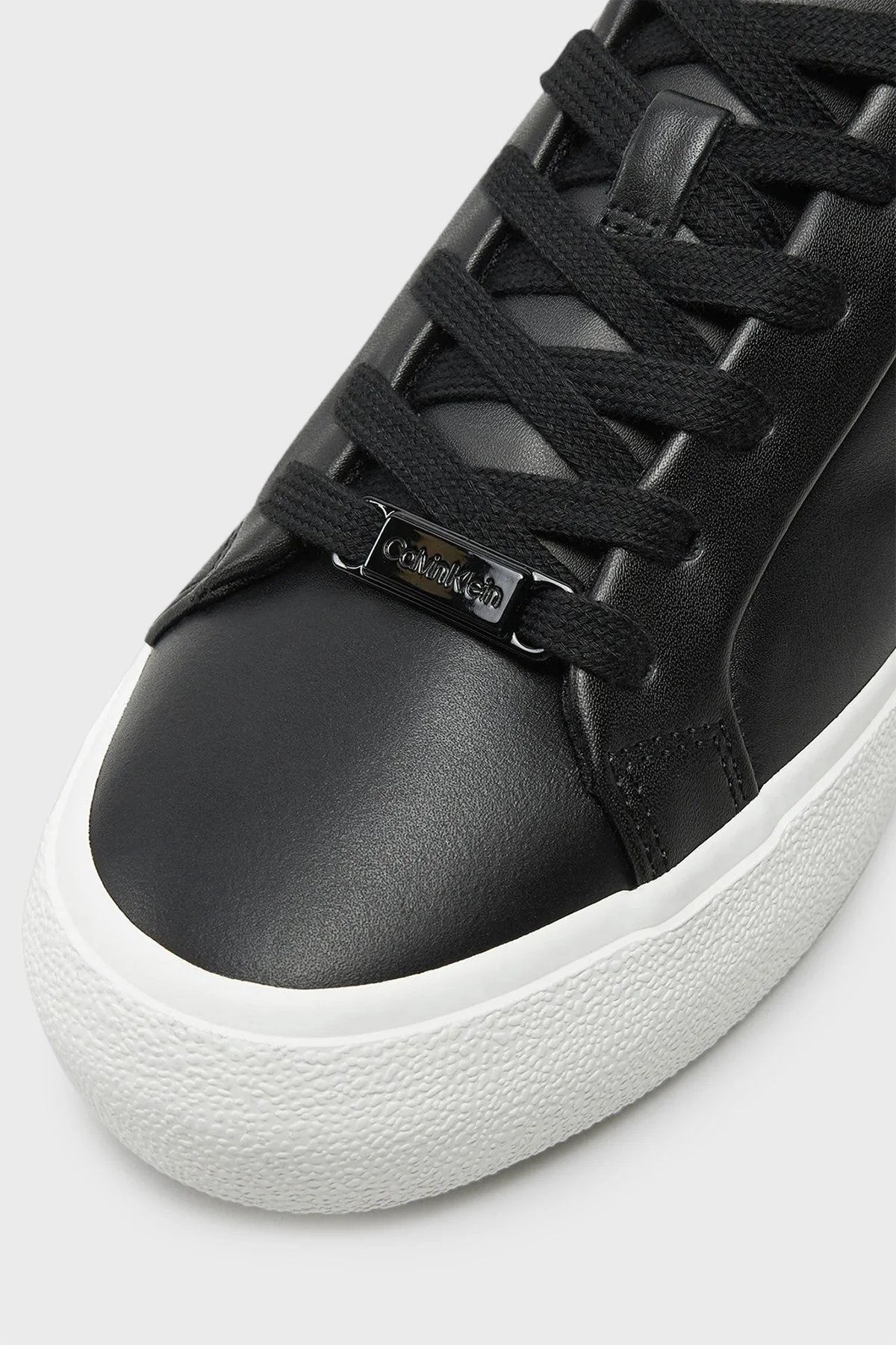 Calvin Klein Logolu Kalın Tabanlı Sneaker HW0HW024390GS Bayan Ayakkabı HW0HW02439 0GS SİYAH-BEYAZ - 11