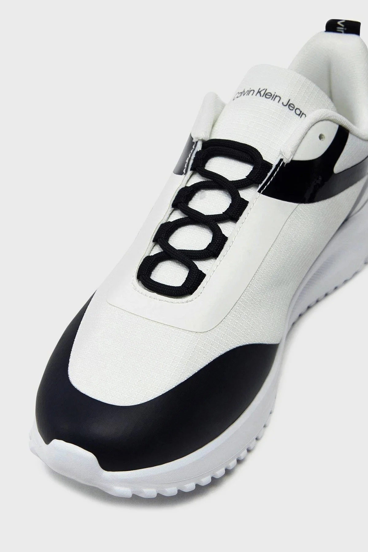 Calvin Klein Logolu Kalın Tabanlı Sneaker YM0YM0096801W Erkek Ayakkabı YM0YM00968 01W BEYAZ-SİYAH - 5