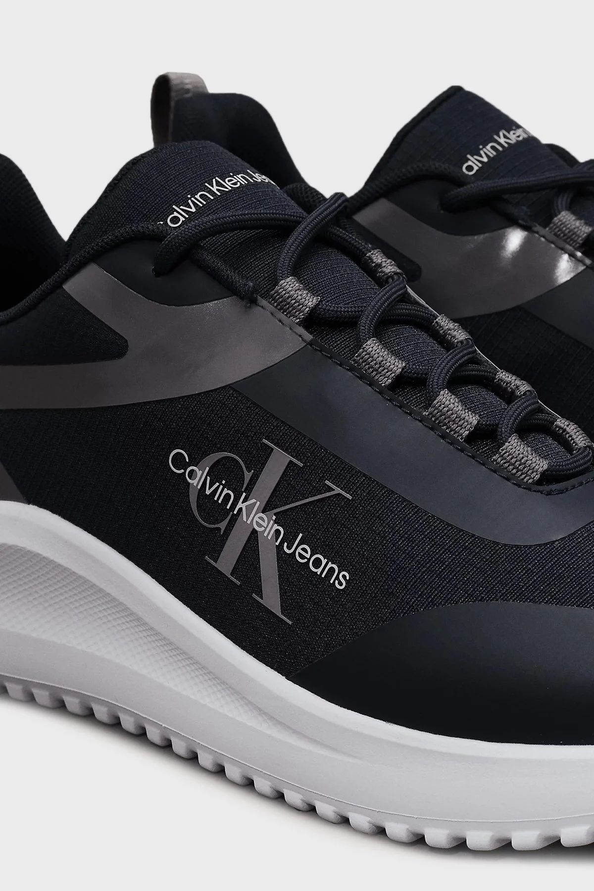 Calvin Klein Logolu Kalın Tabanlı Sneaker YM0YM009680ZT Erkek Ayakkabı YM0YM00968 0ZT SİYAH-LACİVERT - 7