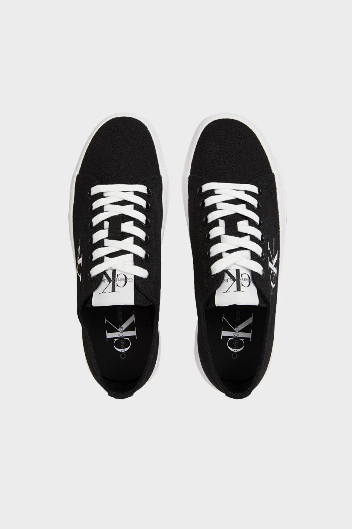 Calvin Klein Logolu Kalın Tabanlı Sneaker YW0YW01033BDS Bayan Ayakkabı YW0YW01033 BDS SİYAH - 3