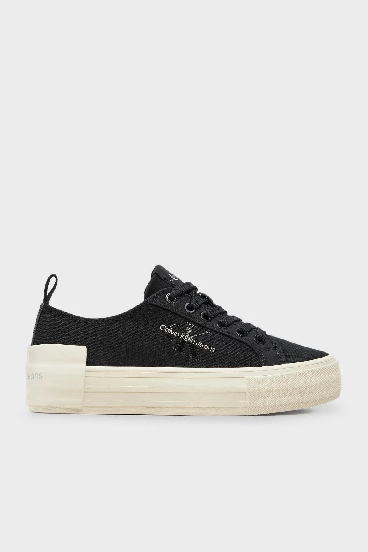Calvin Klein Logolu Kalın Tabanlı Sneaker YW0YW014650GP Bayan Ayakkabı YW0YW01465 0GP SİYAH-KREM - 1