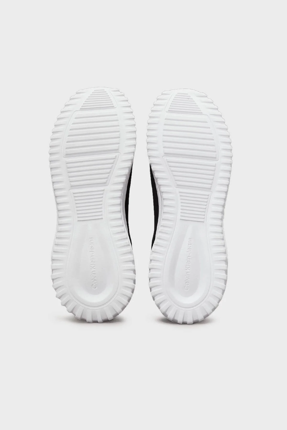 Calvin Klein Logolu Kalın Tabanlı Sneaker YW0YW016650GM Bayan Ayakkabı YW0YW01665 0GM SİYAH-BEYAZ - 10