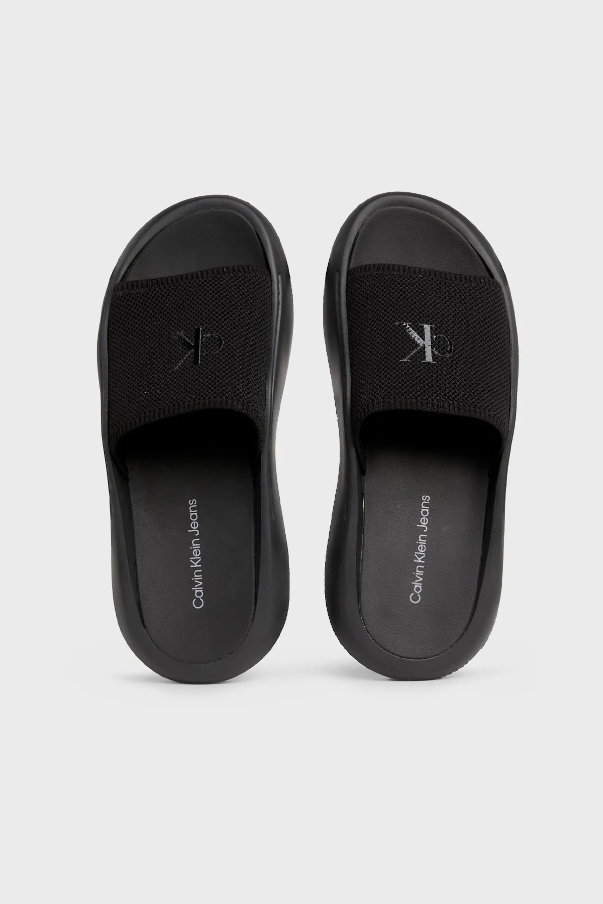 Calvin Klein Logolu Kalın Tabanlı YM0YM009450GT Erkek Terlik YM0YM00945 0GT SİYAH - 6
