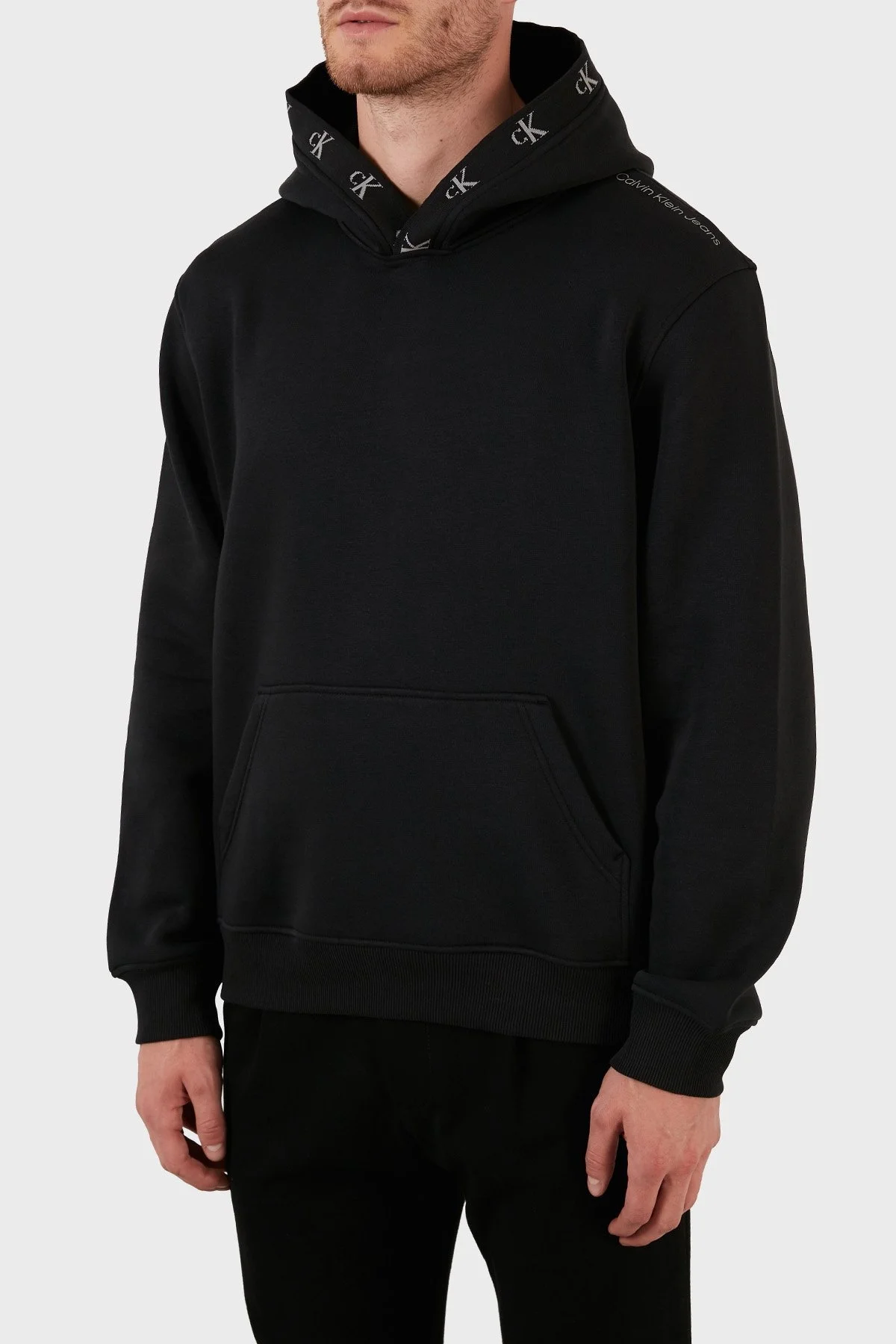 Calvin Klein Logolu Kapüşonlu Kanguru Cepli Relaxed Fit Erkek Sweat J30J321883 BEH SİYAH - 3