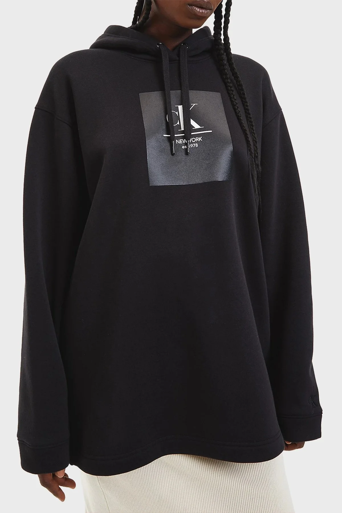 Calvin Klein Logolu Kapüşonlu Pamuklu Oversize Bayan Sweat J20J219757 BEH SİYAH - 1